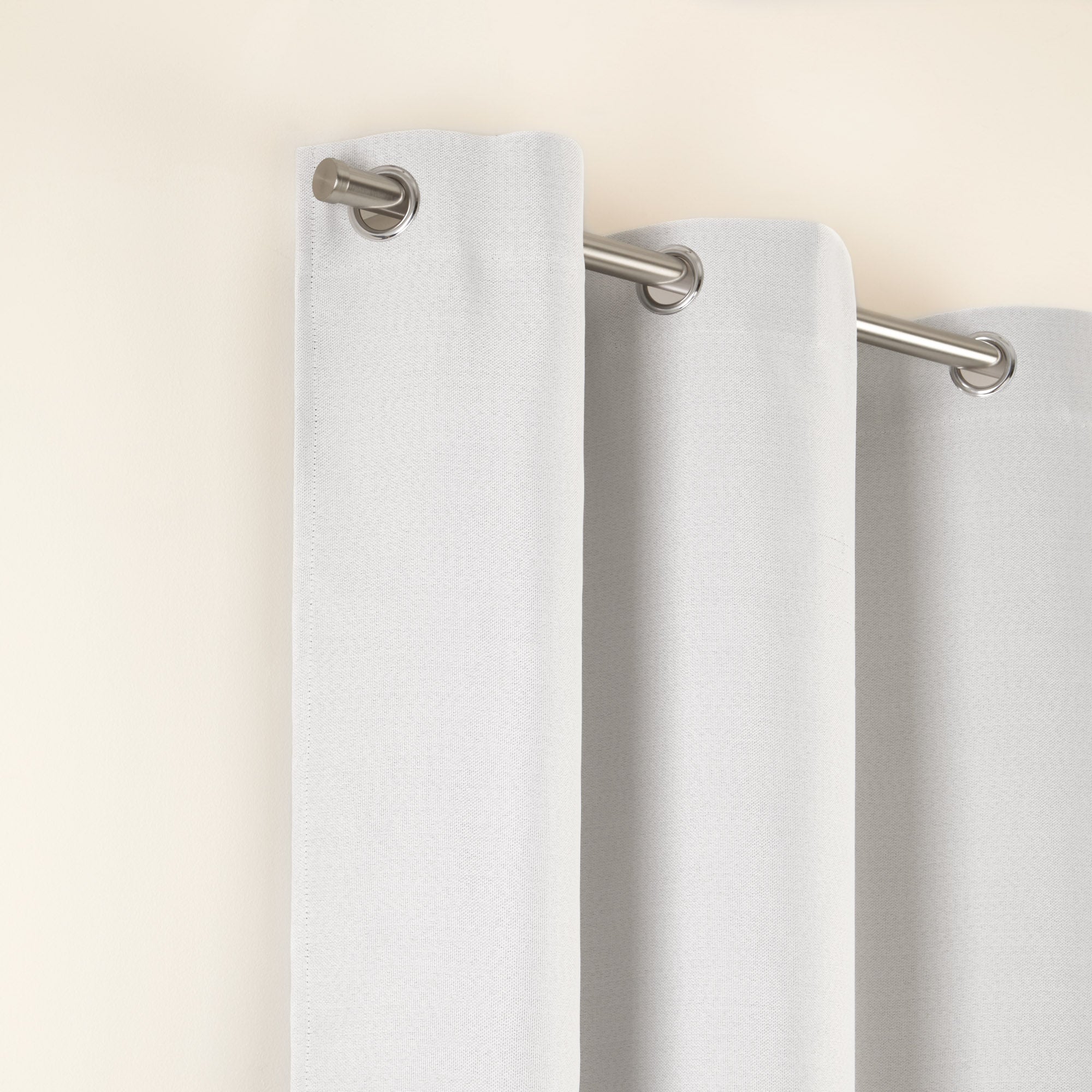 Occultant à oeillets LINA blanc