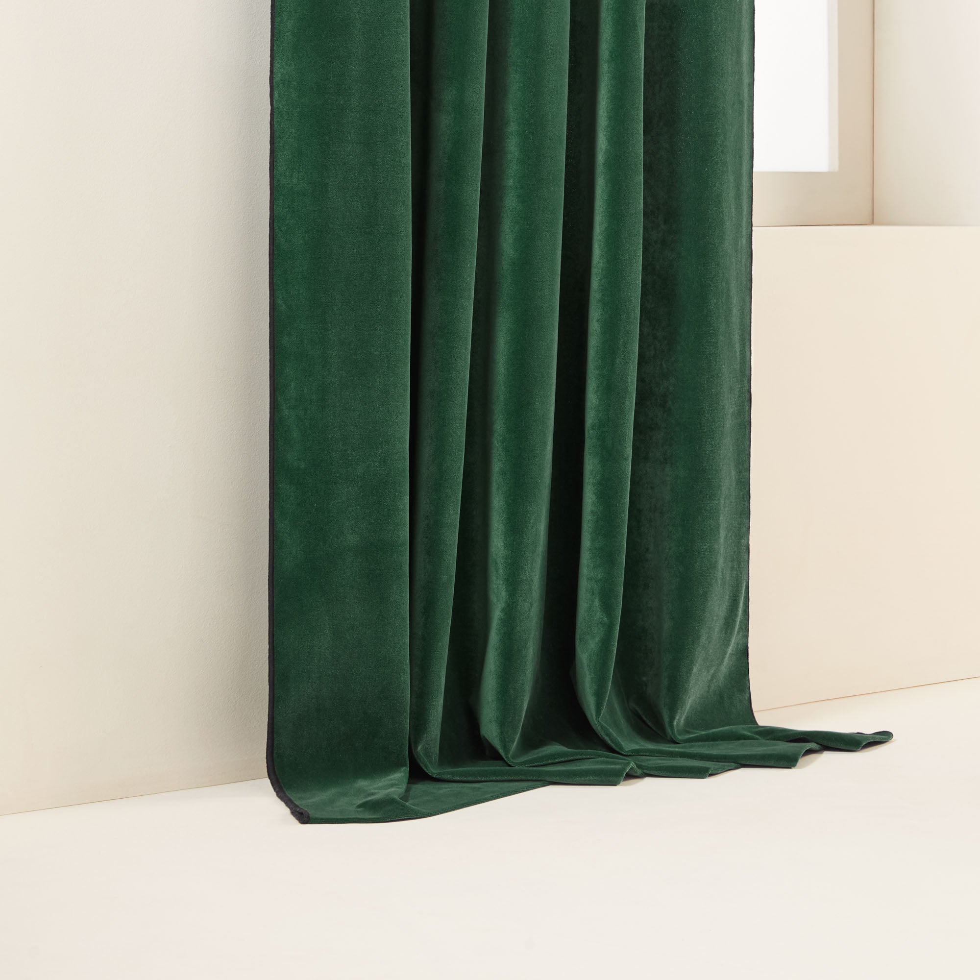 Panneau DARIO mélèze et bourdon noir