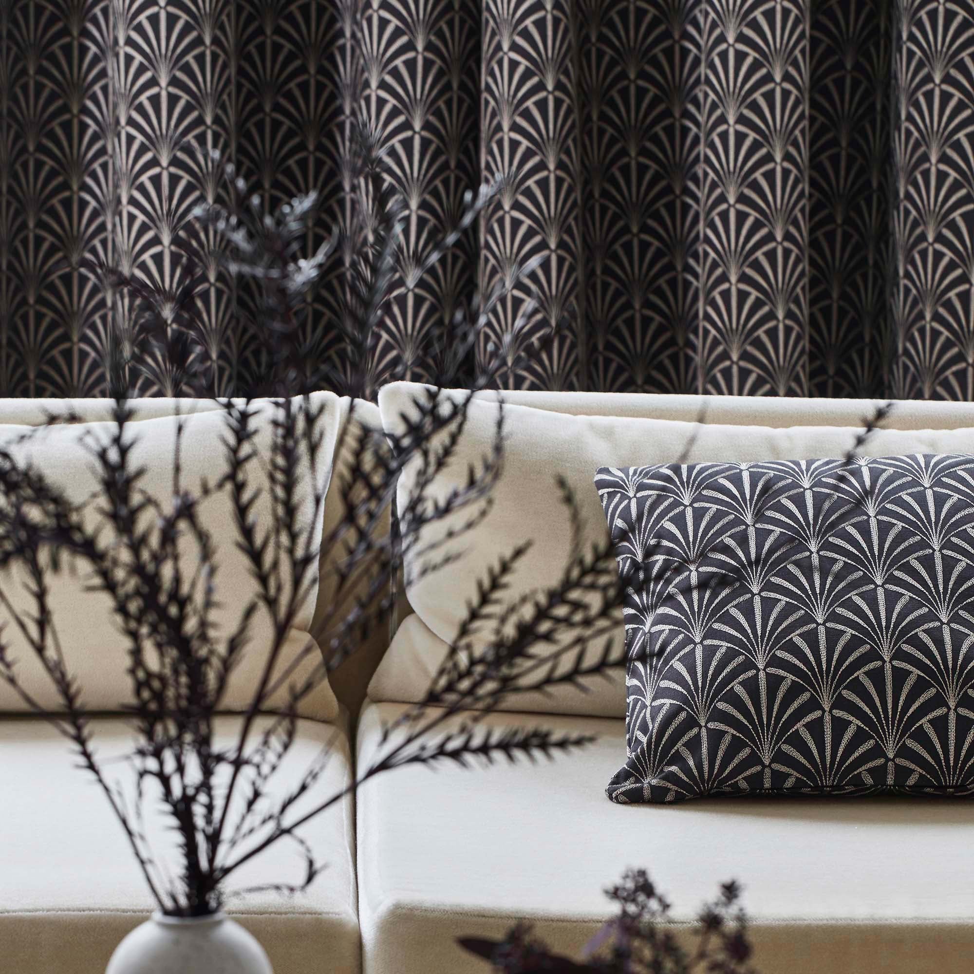 Rideau à galon fronceur doublé ARDECO noir et nickel