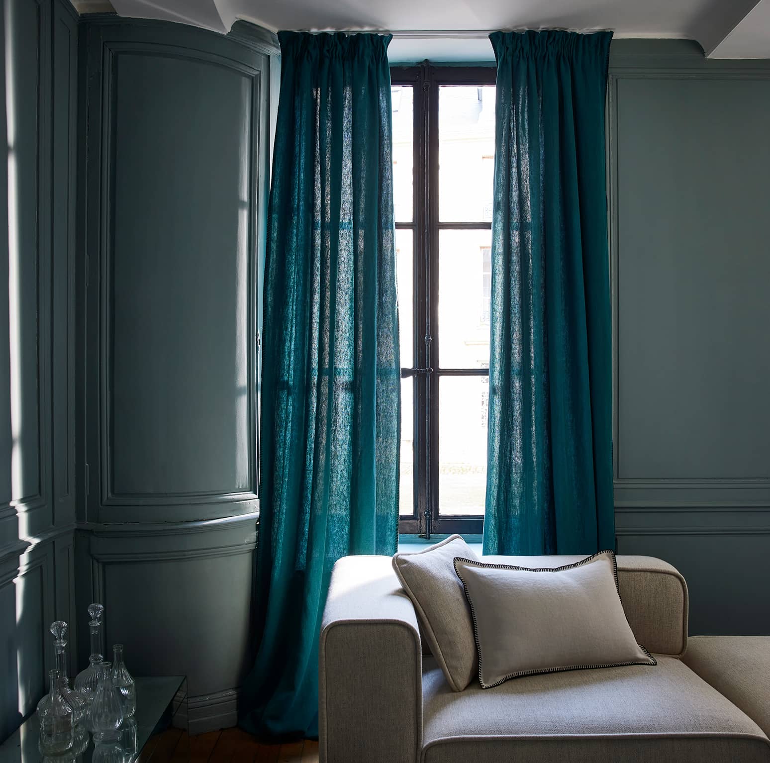 Vorhang mit geraffter Borte Nino lagunenblau