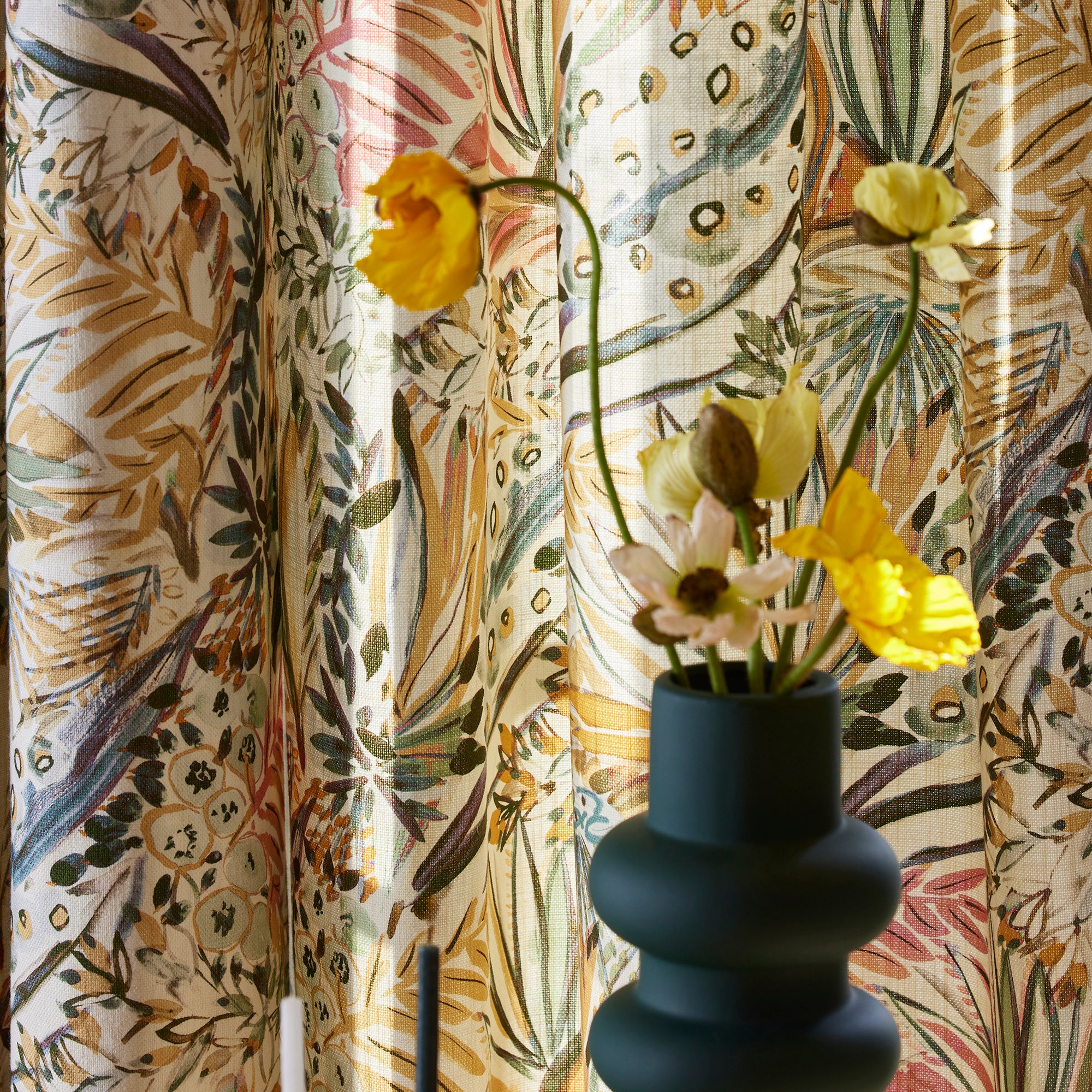 Rideau à oeillets dorés AQUARELA ivoire et pastel