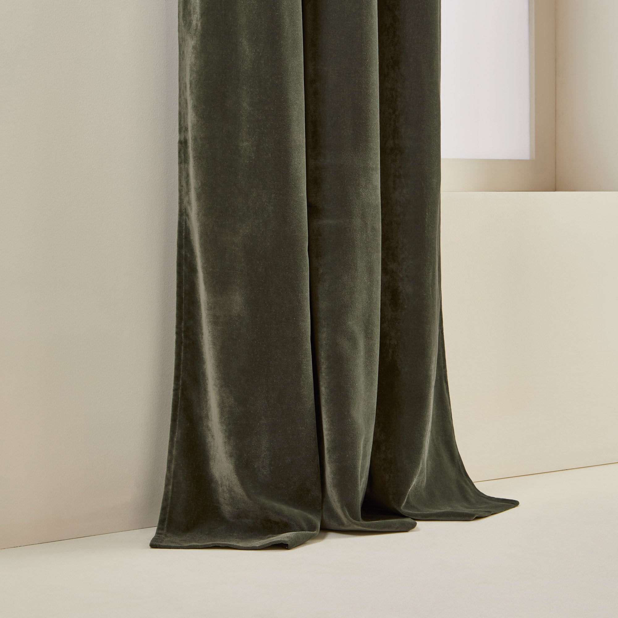 Rideau à oeillets dorés DARIO kaki grisé