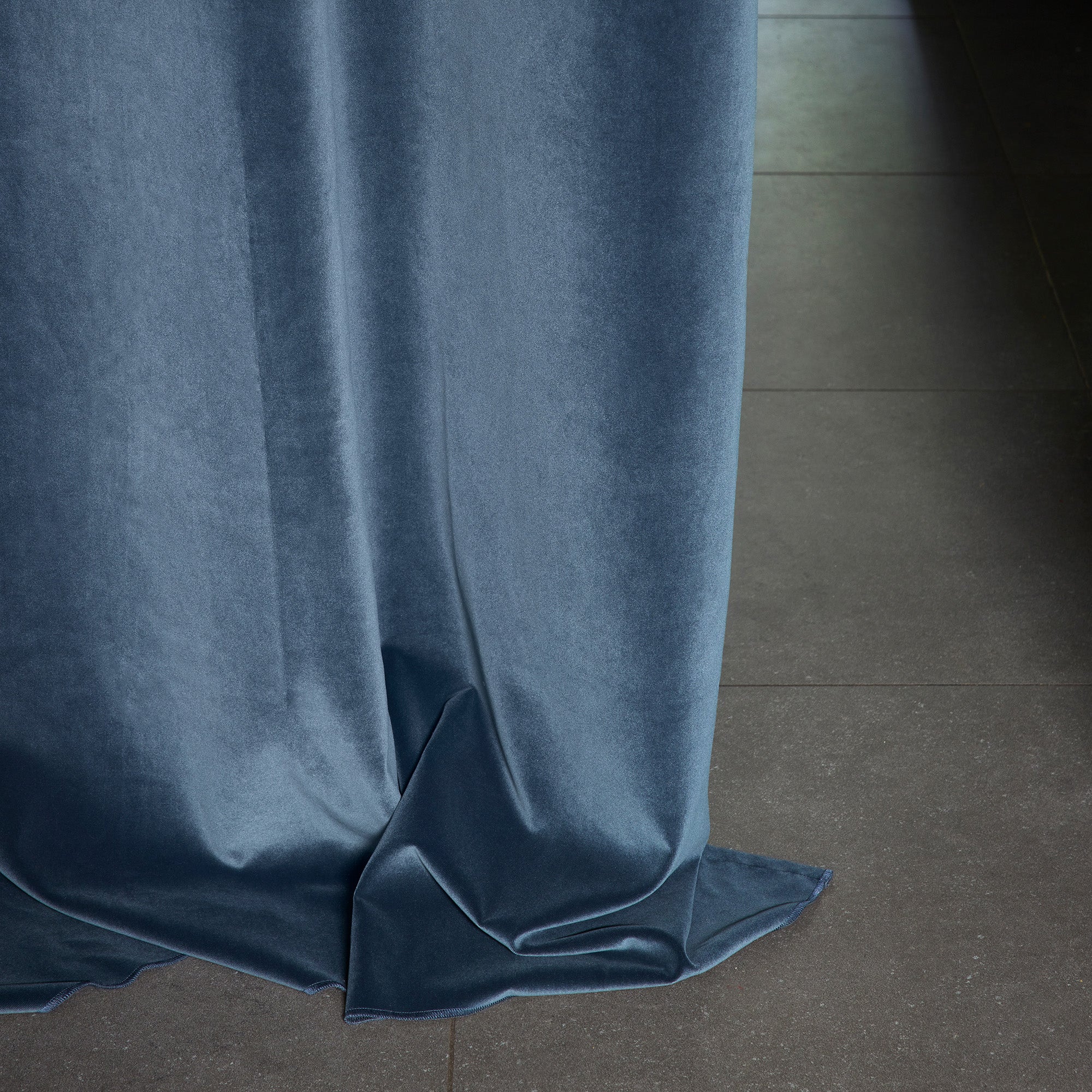 Rideau à oeillets dorés MATIA orage | mobile_slider