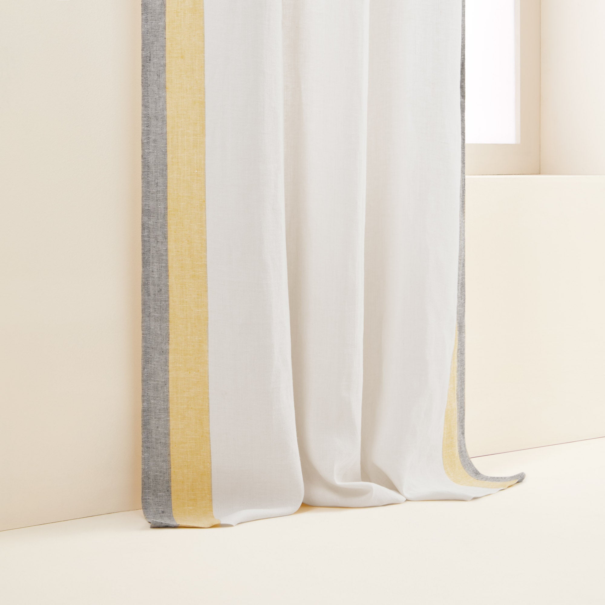 Rideau à oeillets ELIO blanc et jaune