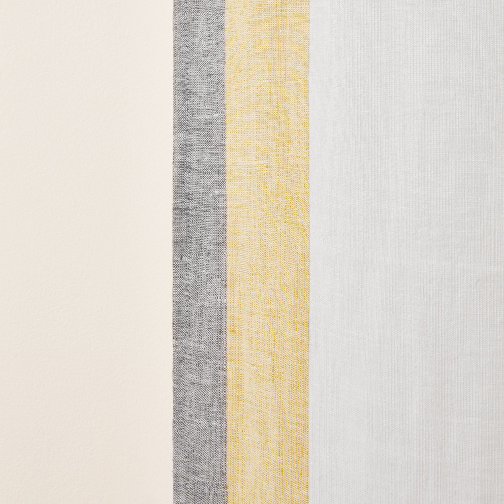 Rideau à oeillets ELIO blanc et jaune