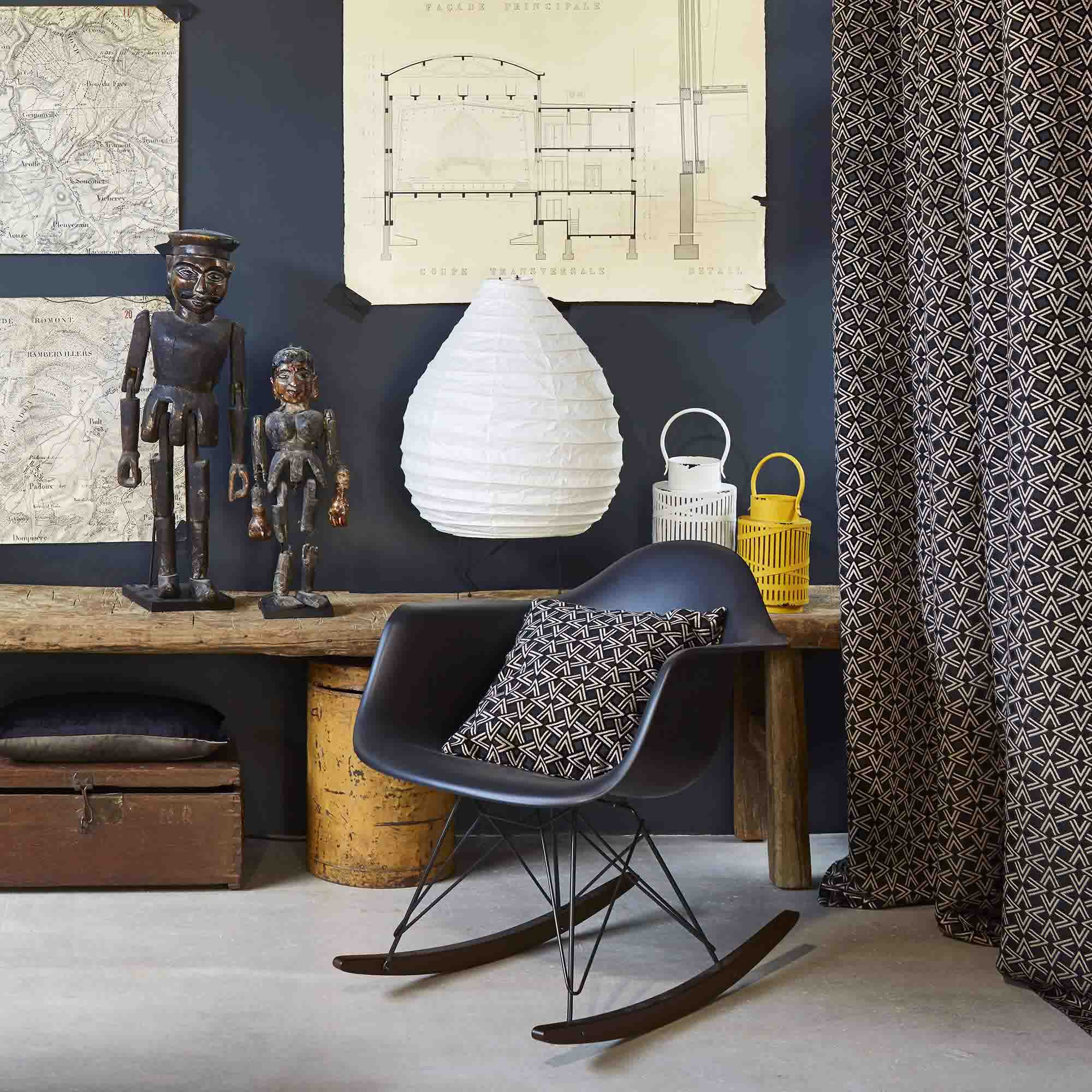 Gordijn met zilveren ringen Oscar zwart en taupe