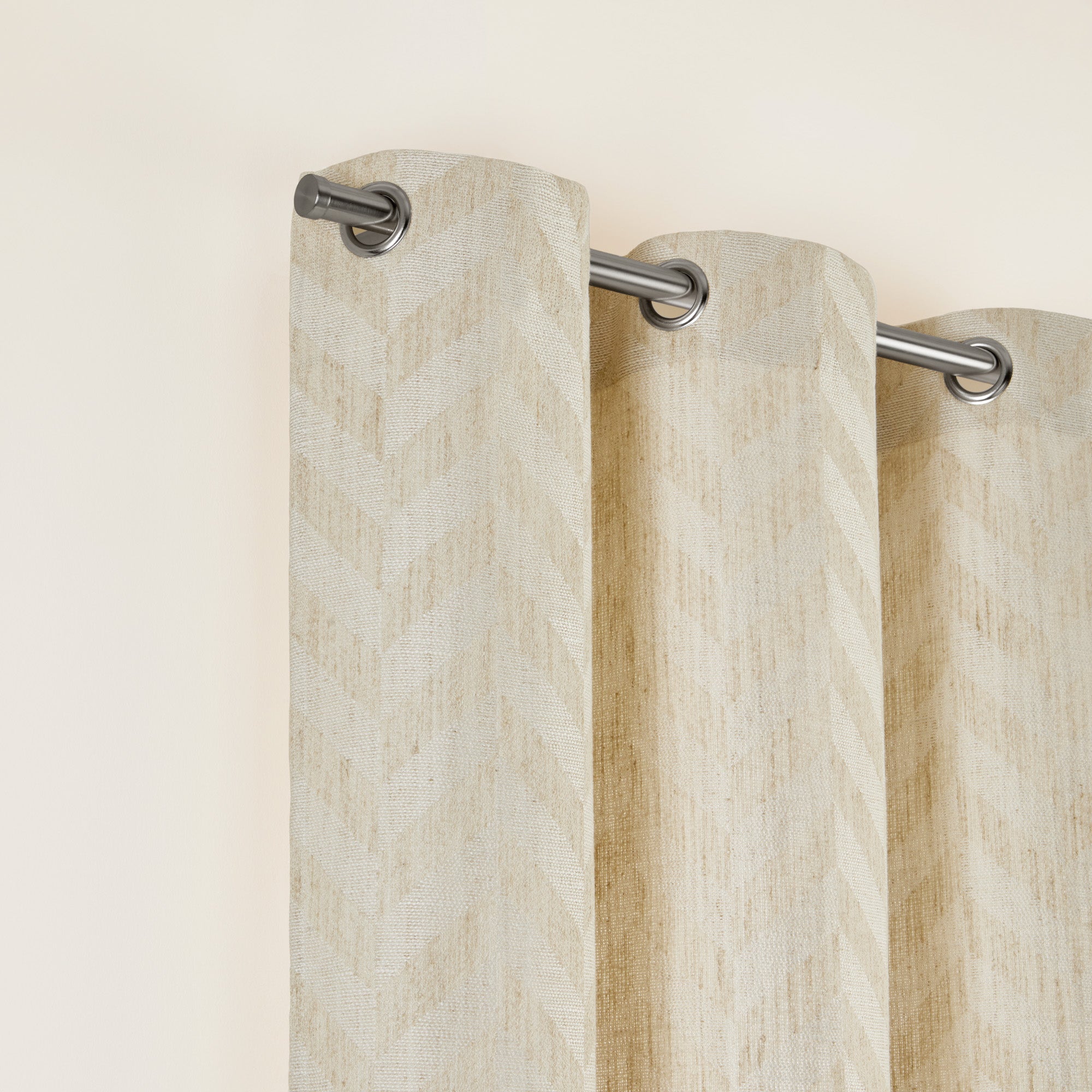 Gordijn met zilveren ringen Tobias ivoorkleurig