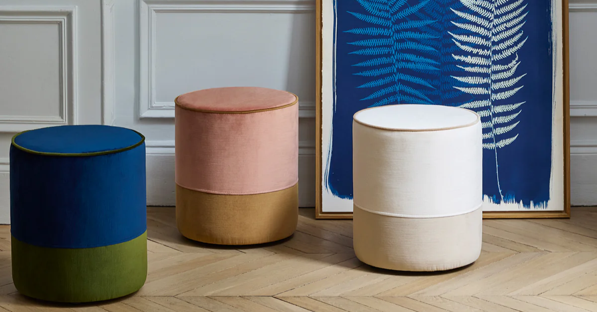 Comment choisir un pouf adapté à un petit salon ?