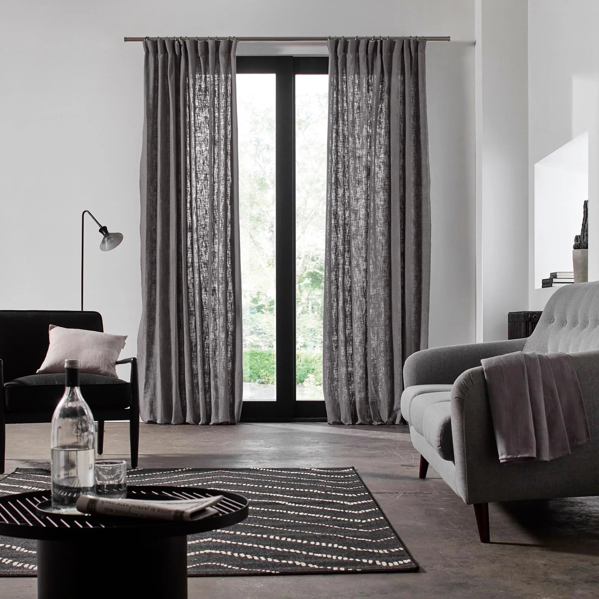 Rideau court ou rideau long : lequel choisir ?