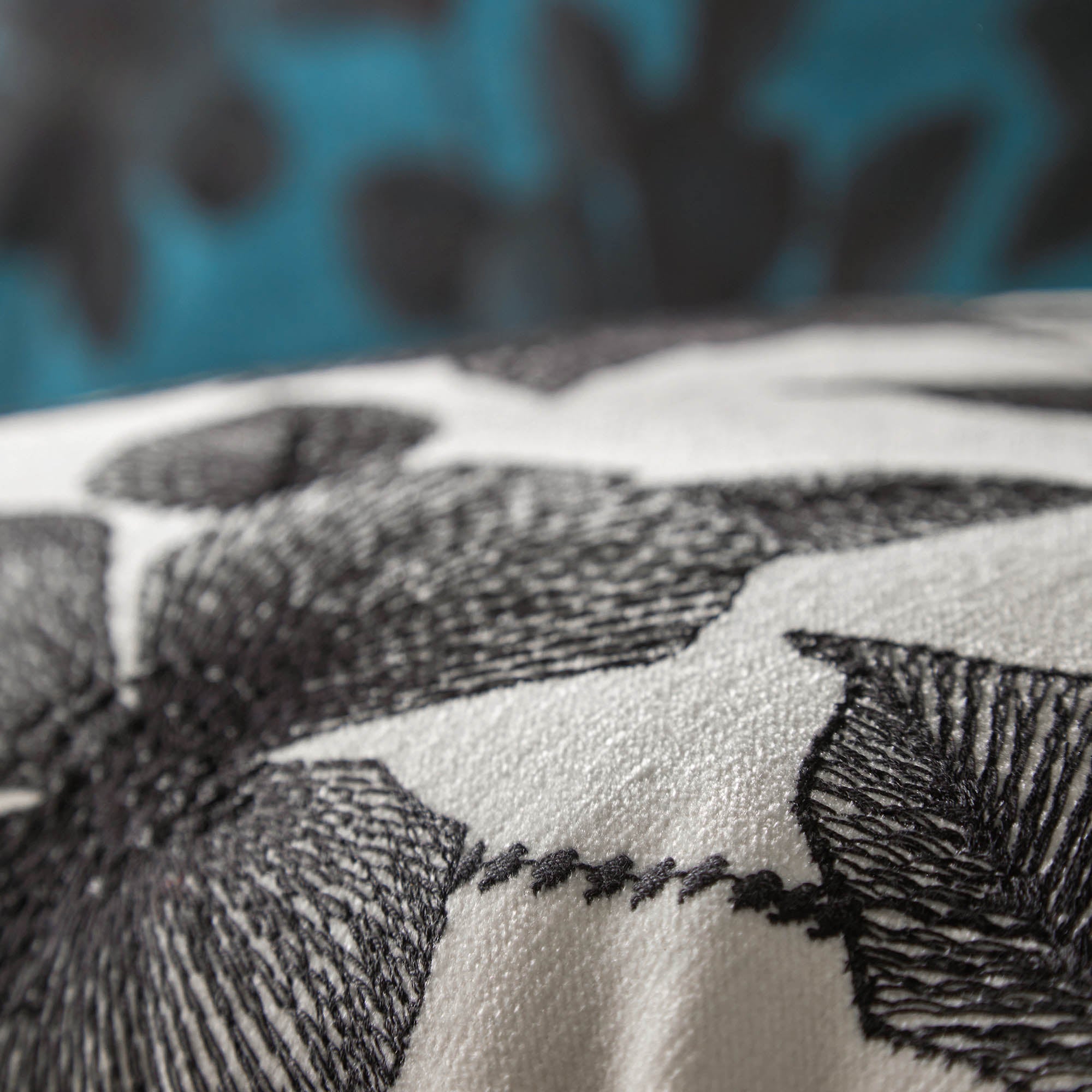 Housse de coussin ORNELLA Blanc et noir