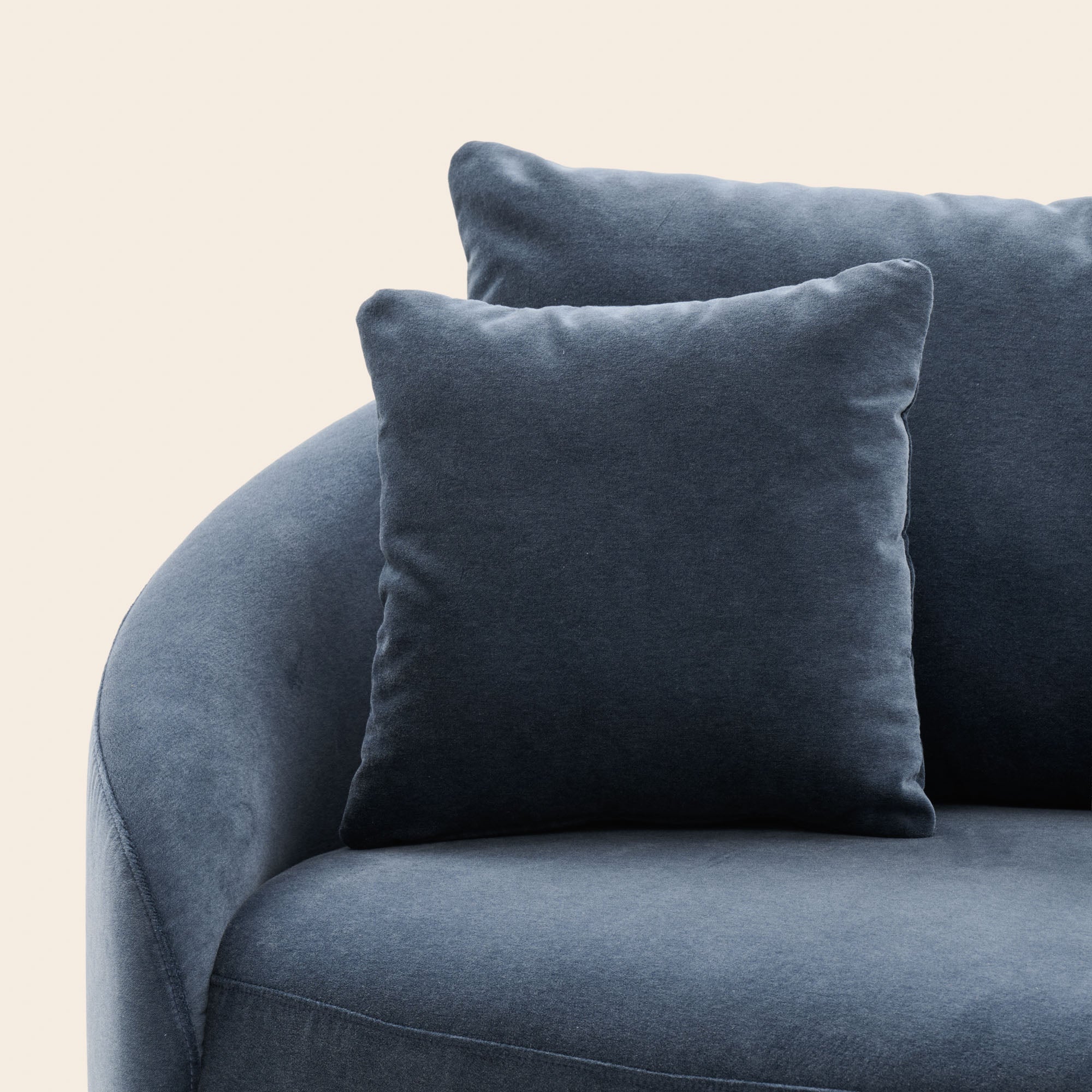 Fauteuil JULIKA velours bleu de gris