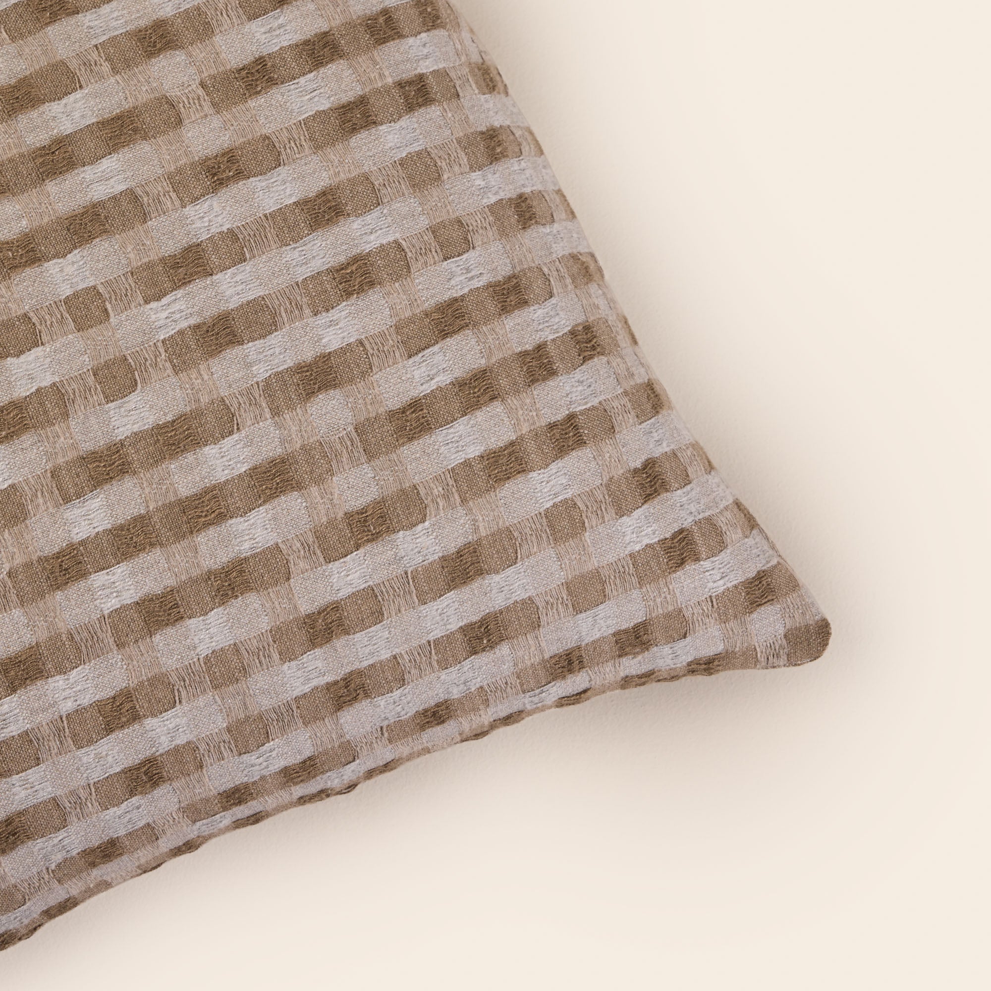 Housse de coussin CASTIN naturel et taupe