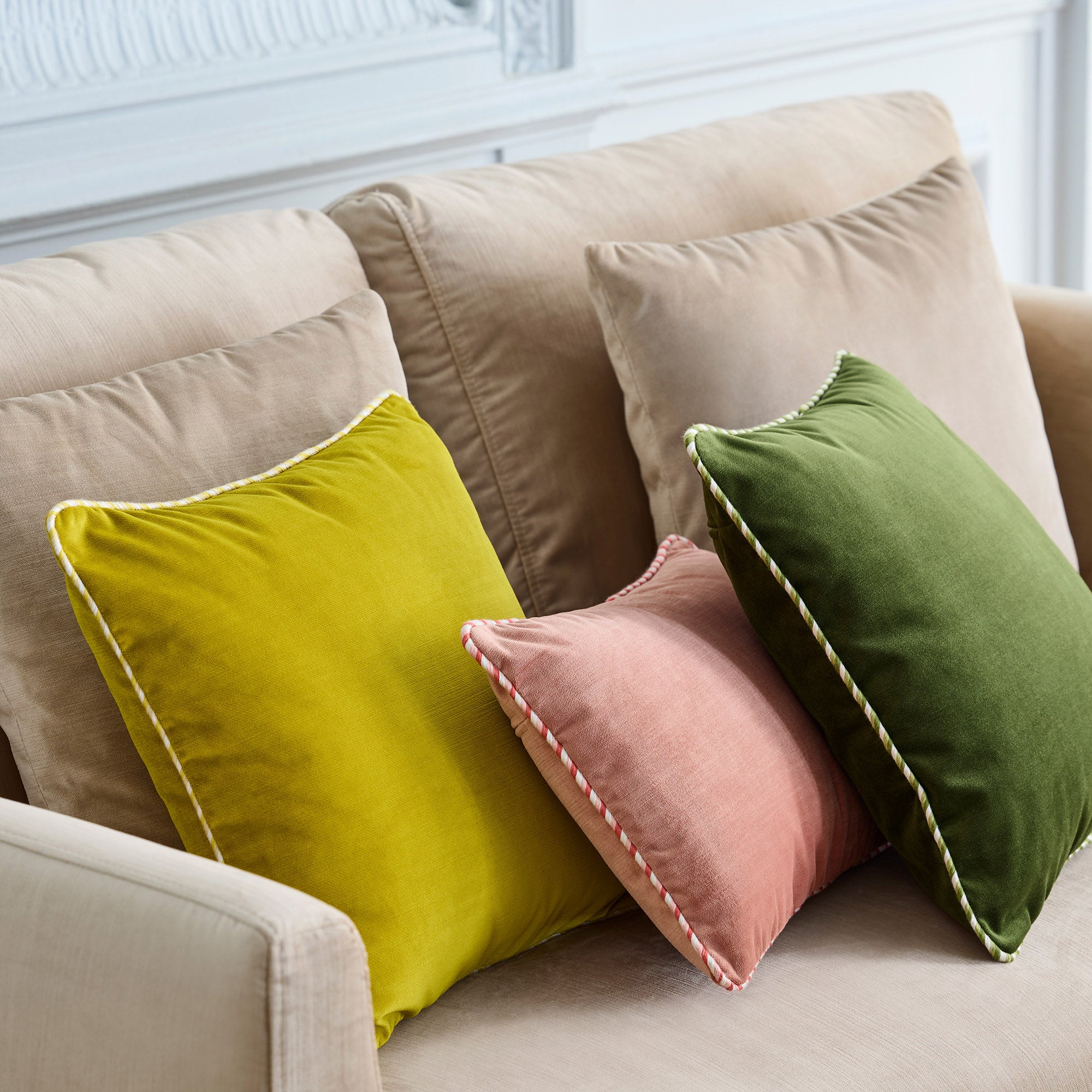 Housse de coussin DALILA jaune sulfure