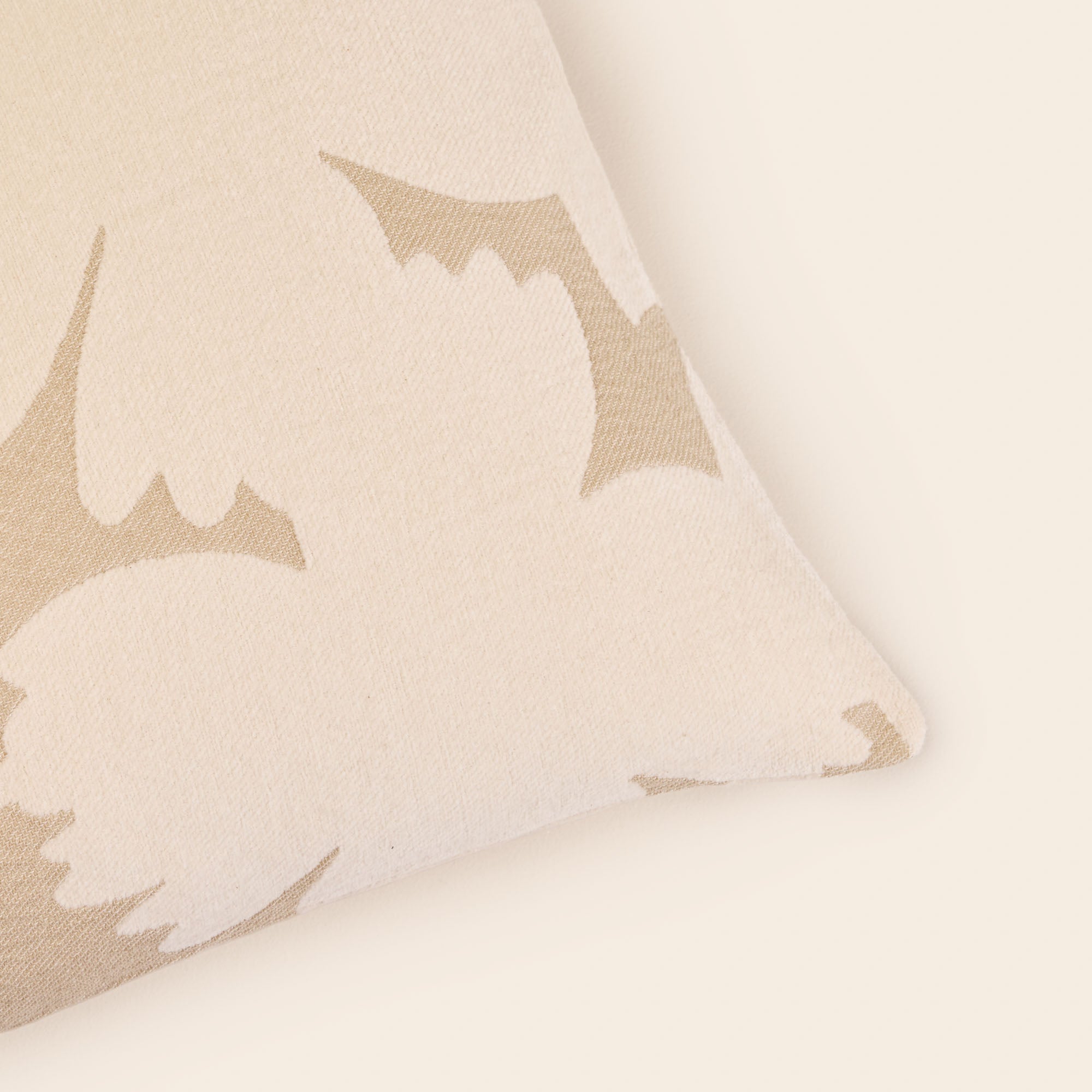 FLAURIA kussenhoes in ivoor en warm beige