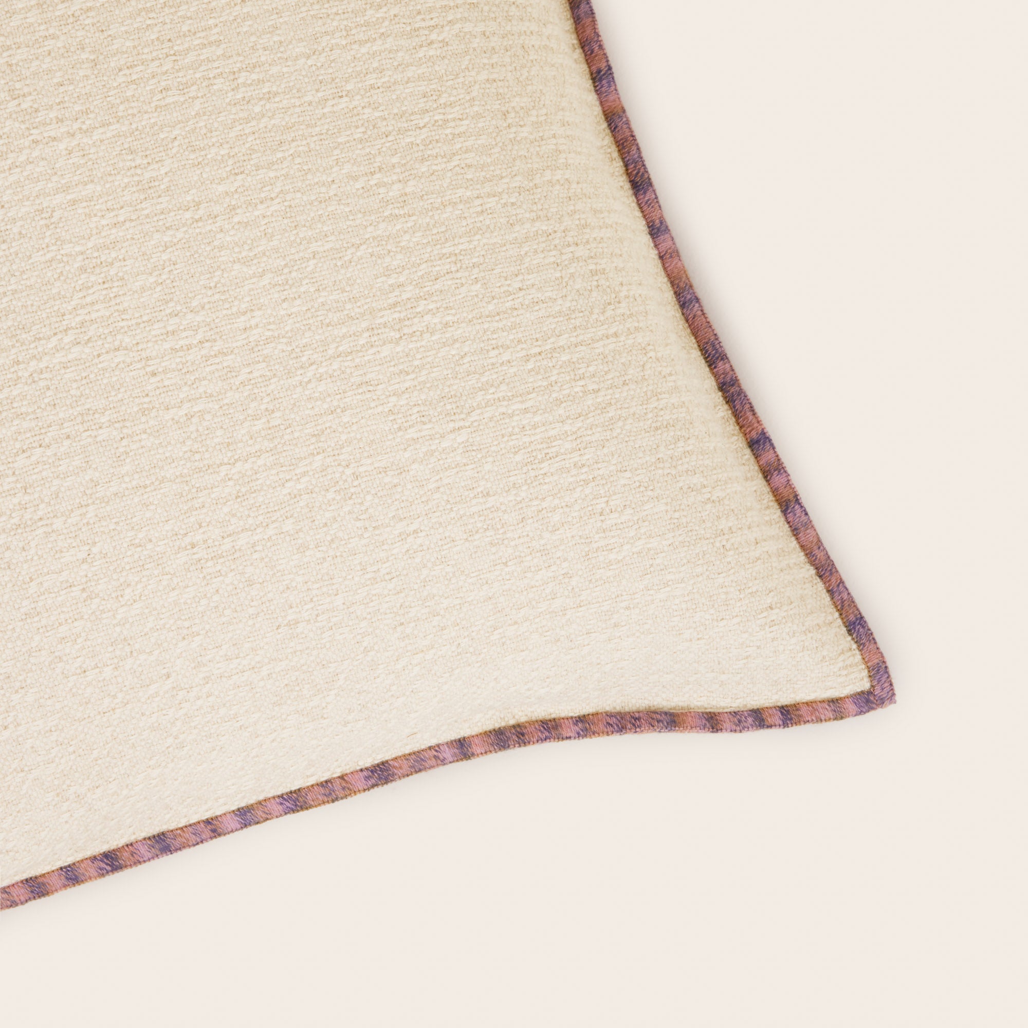 Housse de coussin GHABY naturel et bourdon en dégradé