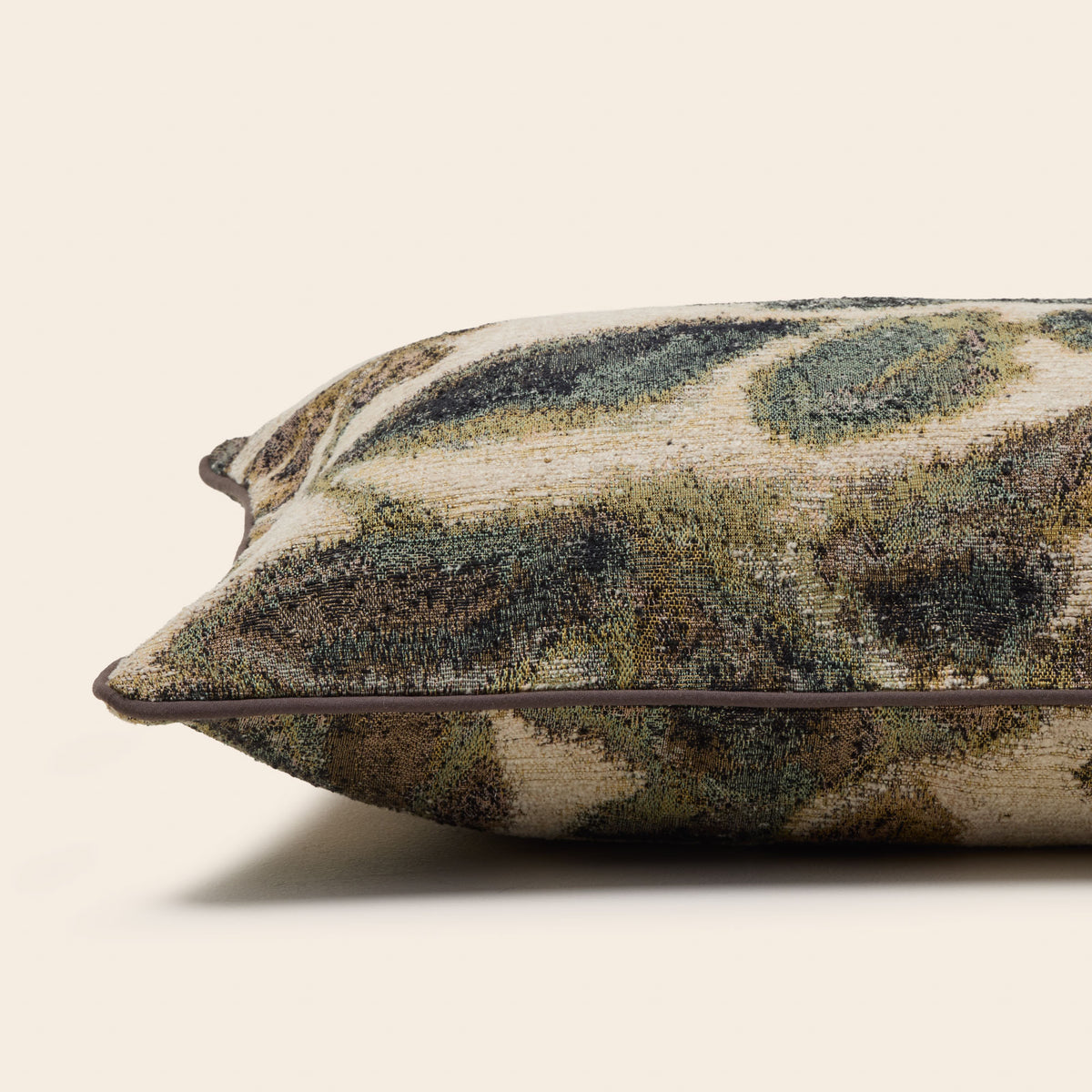 Housse de coussin HECTORIA beige et tons d'automne