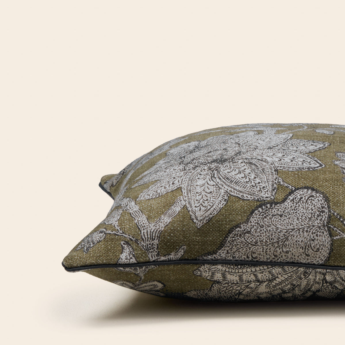 Housse de coussin LILIVATI olivine et gris
