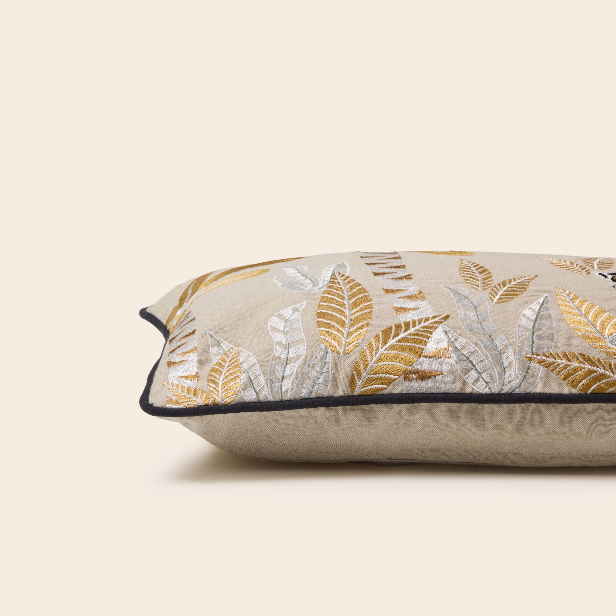 Natural and ocher MADAGASCAR cushion cover