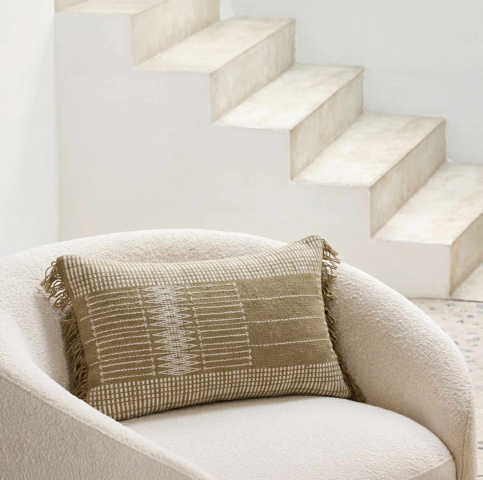 Housse de coussin MELKI olive douce