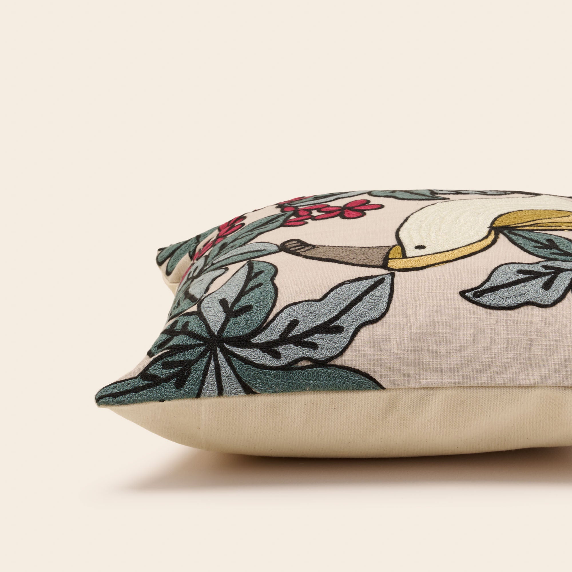 Housse de coussin TUCANA naturel et multicolore