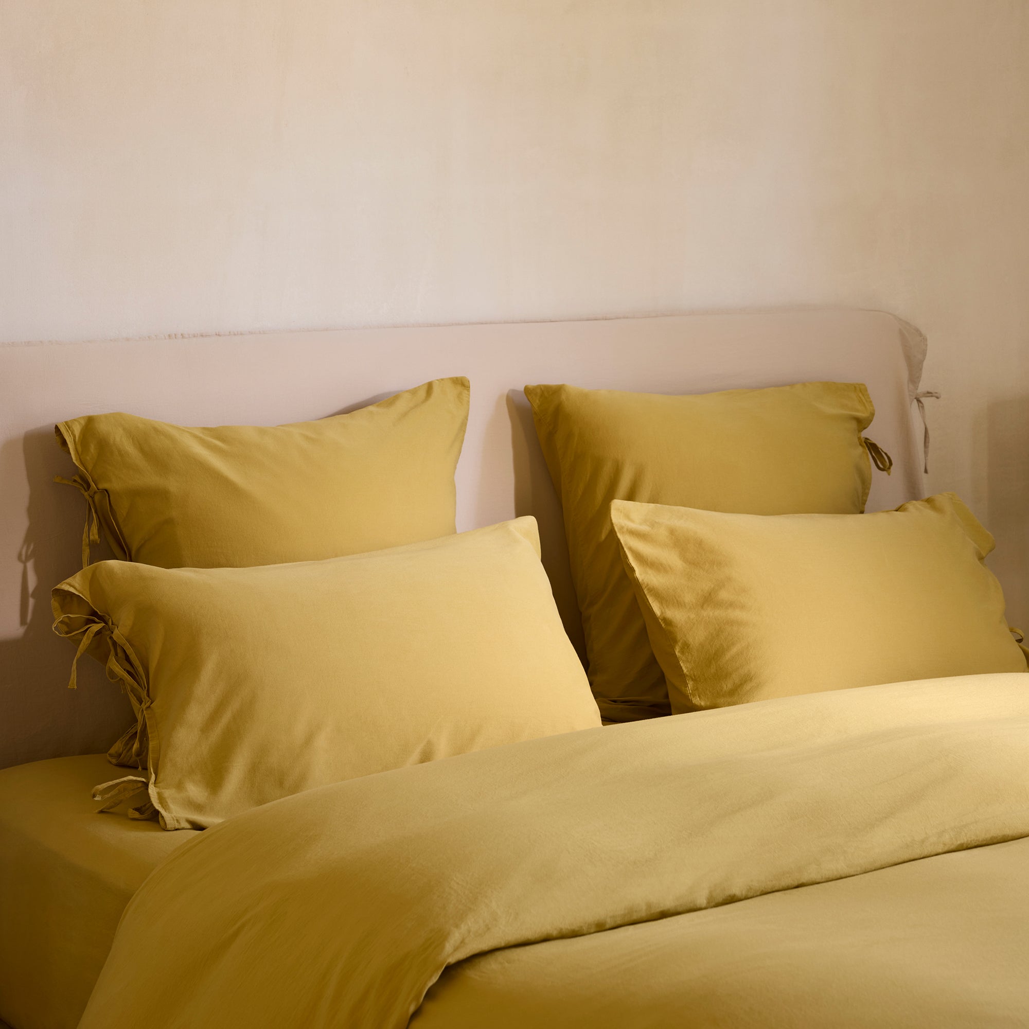 Lot de 2 taies d'oreiller SATHEENE jaune indien