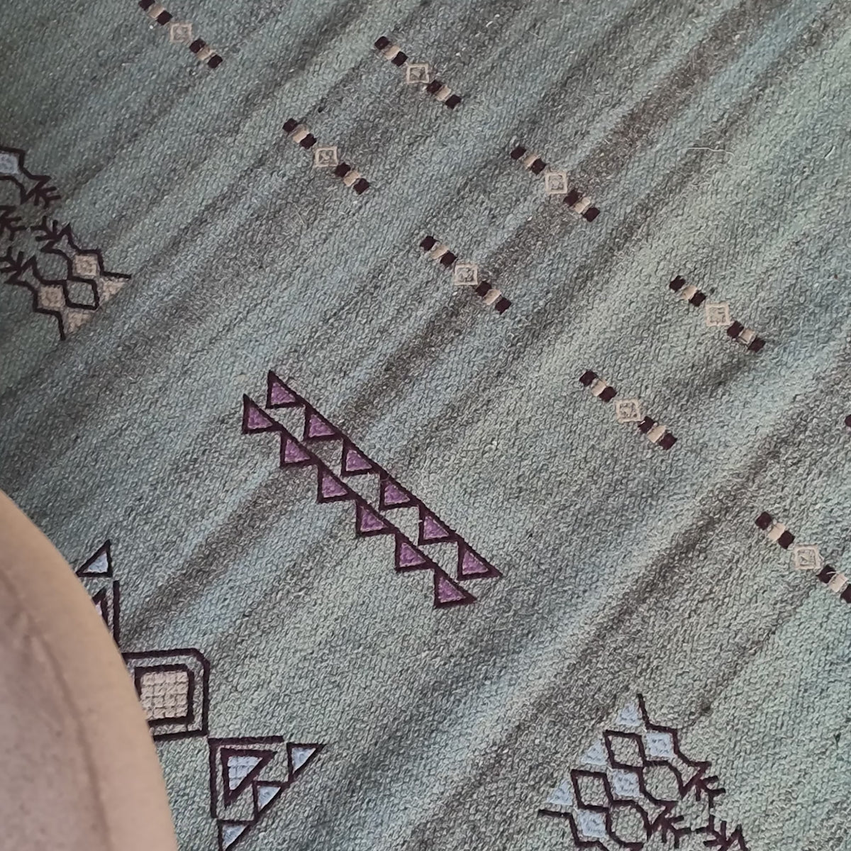 Tapis de sol ARSALANE vert de gris
