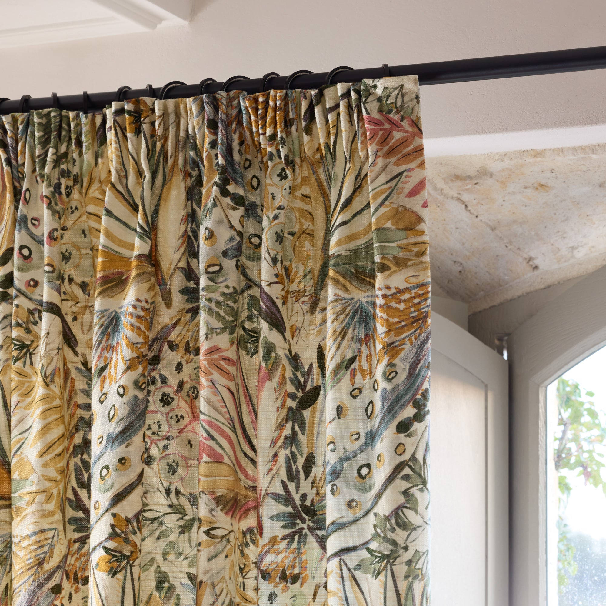 listing_hover | mobile_slider