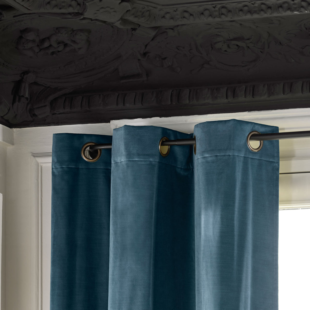 listing_hover