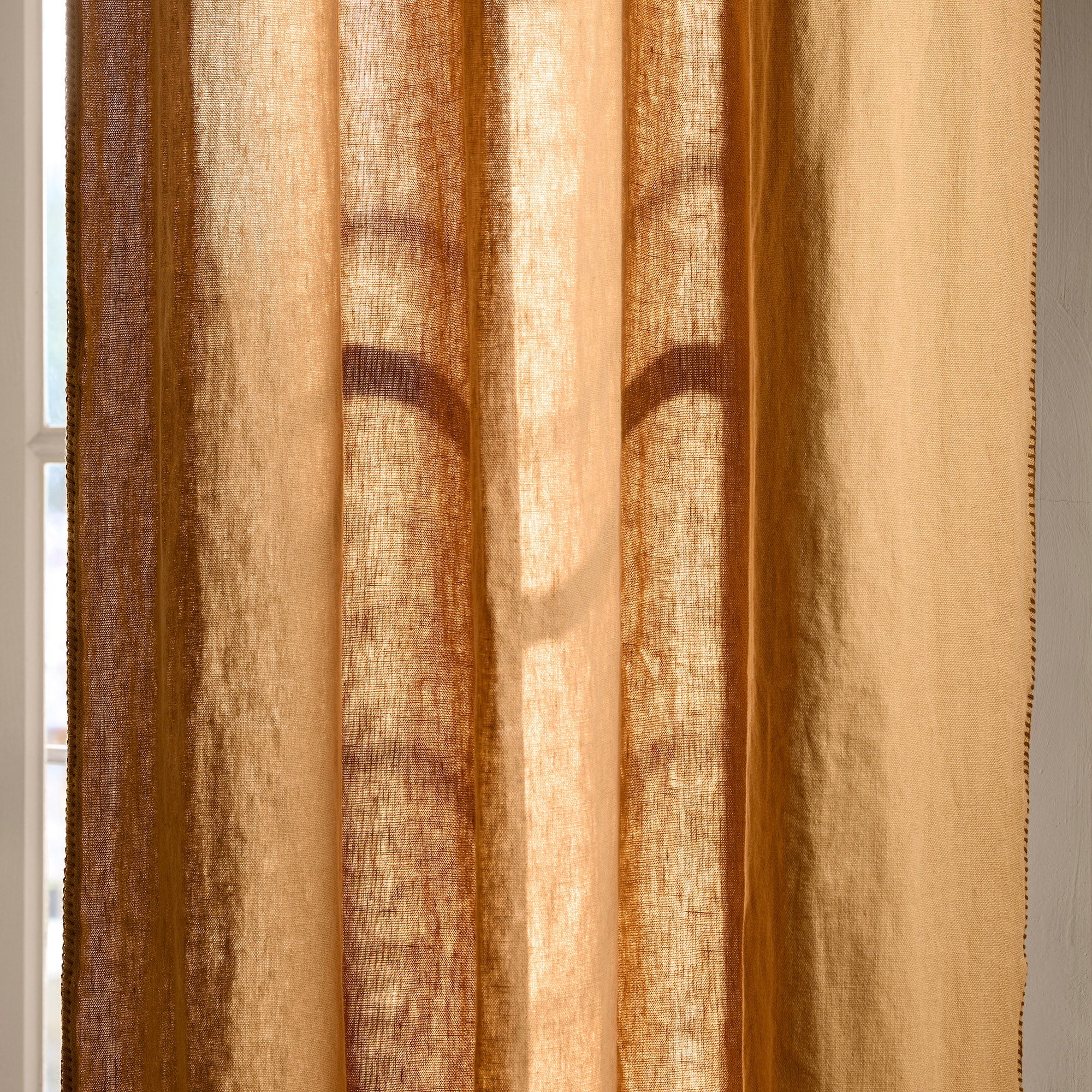 Rideau à oeillets dorés NINO jaune indien et feston