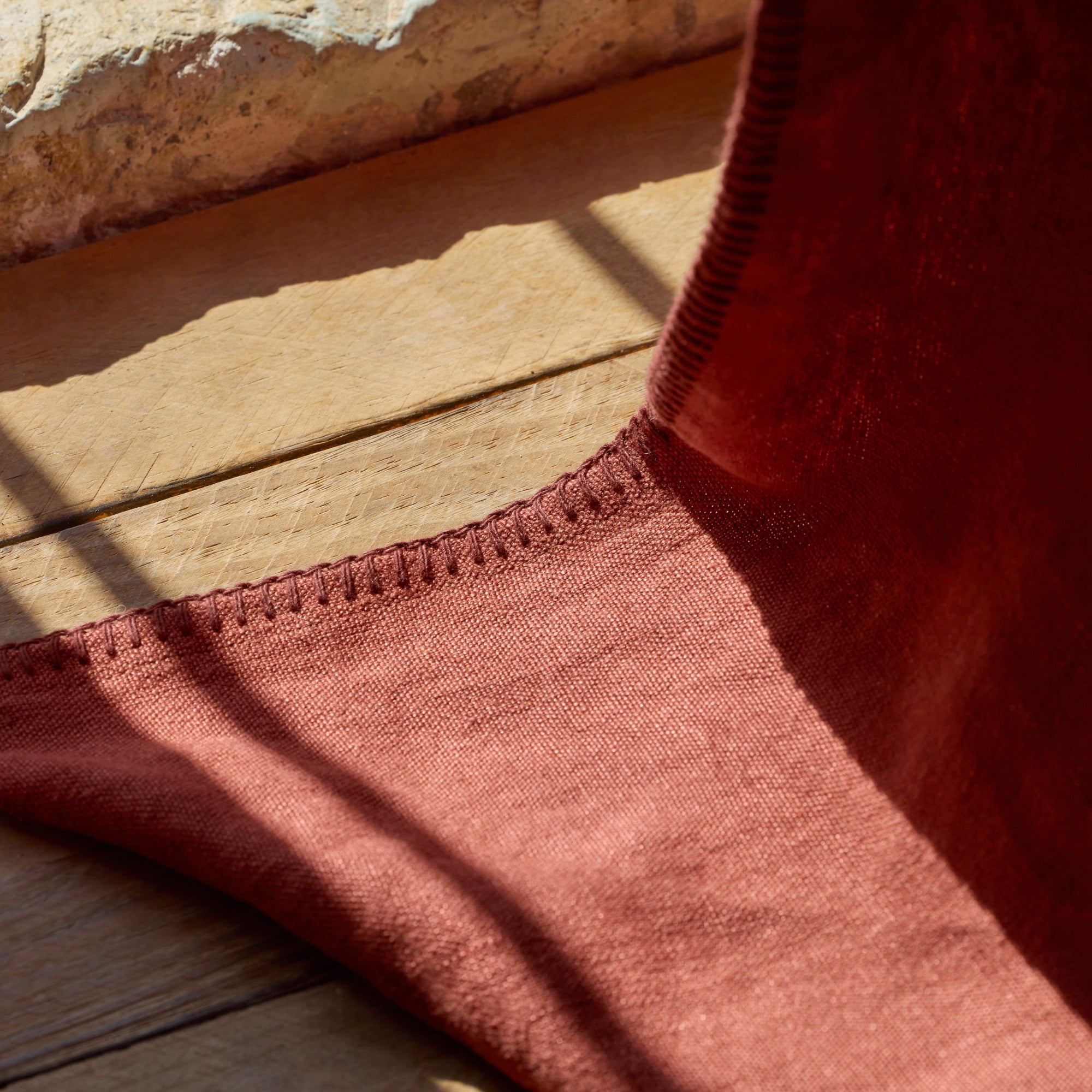 NINO brick and scallop gold eyelet curtain