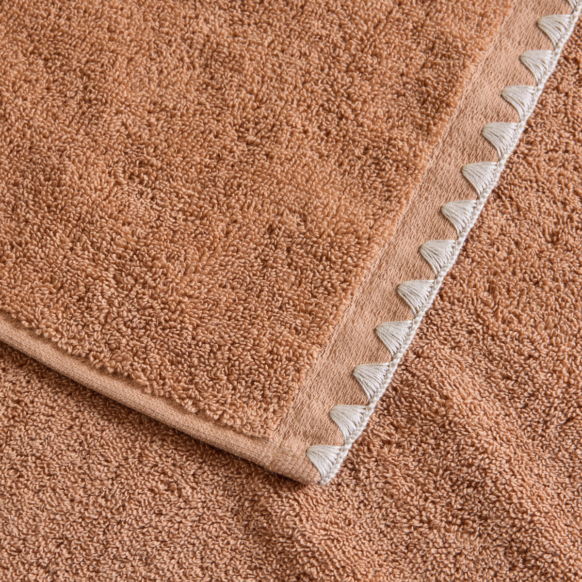 La Sortie de Bain NERYDA terre d'argile et beige