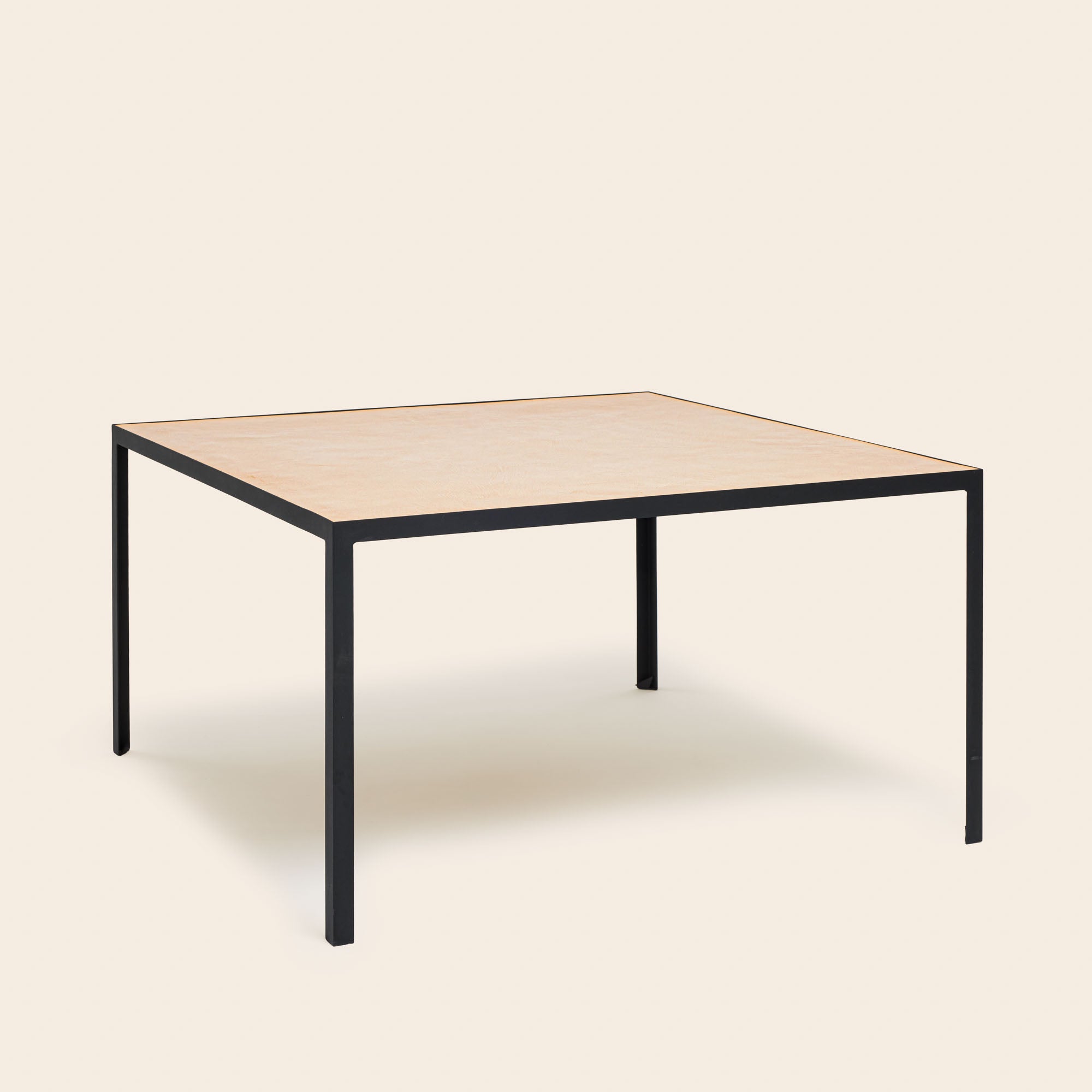 Tavolo da pranzo in metallo beige polvere e nero ORELIA