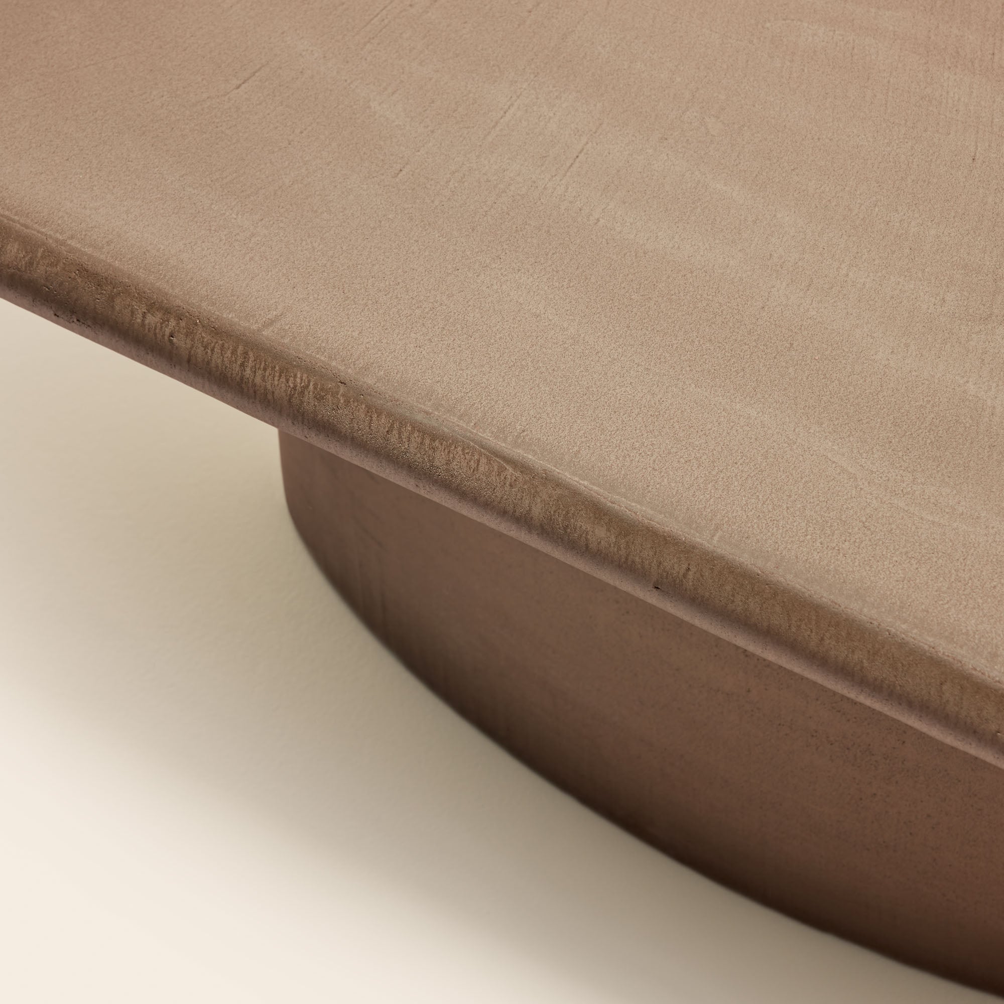 Table basse CALIX terre brune | mobile_slider