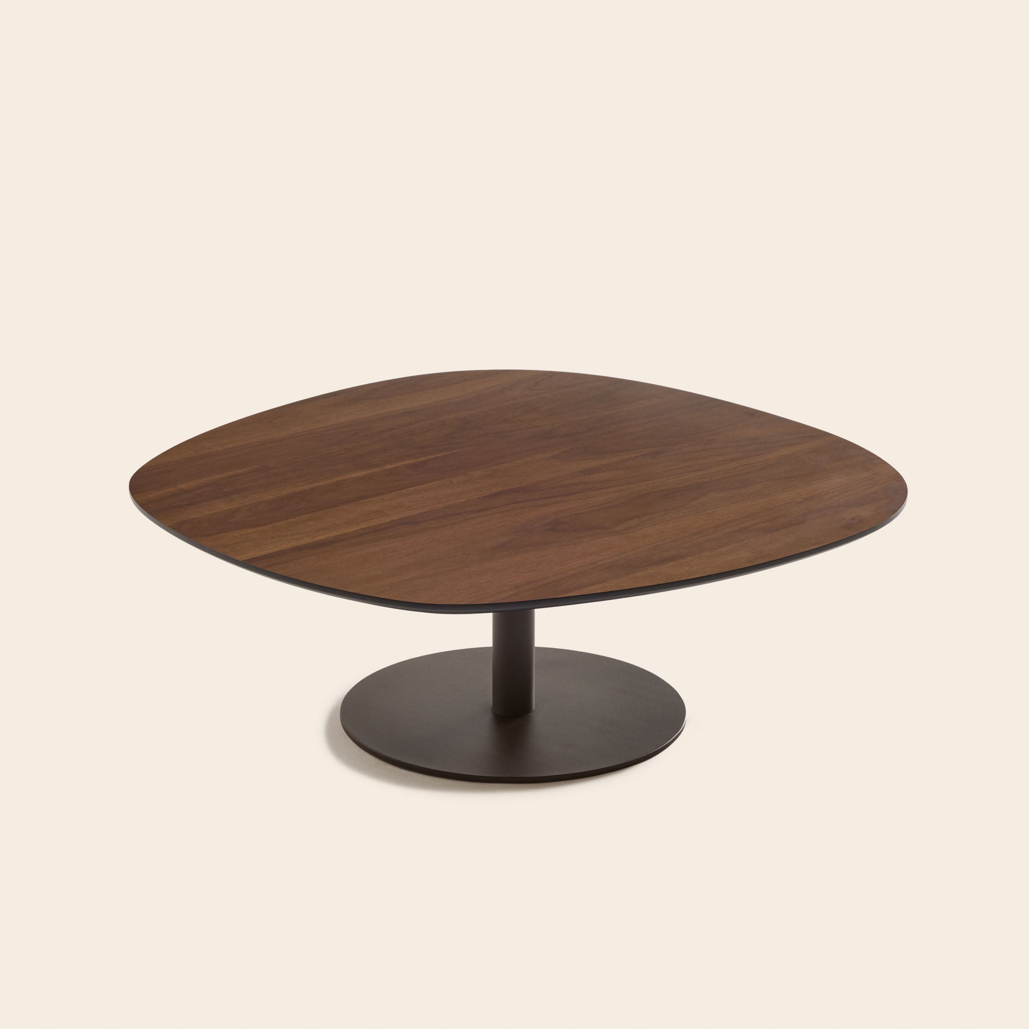 Table basse ISMERIA noyer et bronze