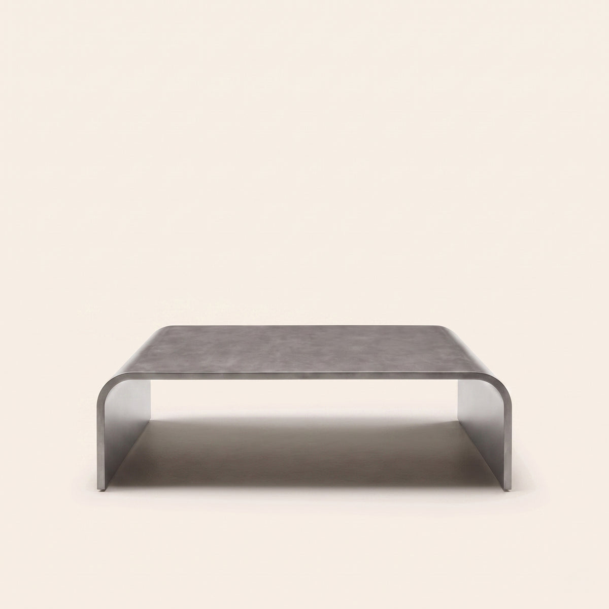 Table basse TALIKA canon de fusil