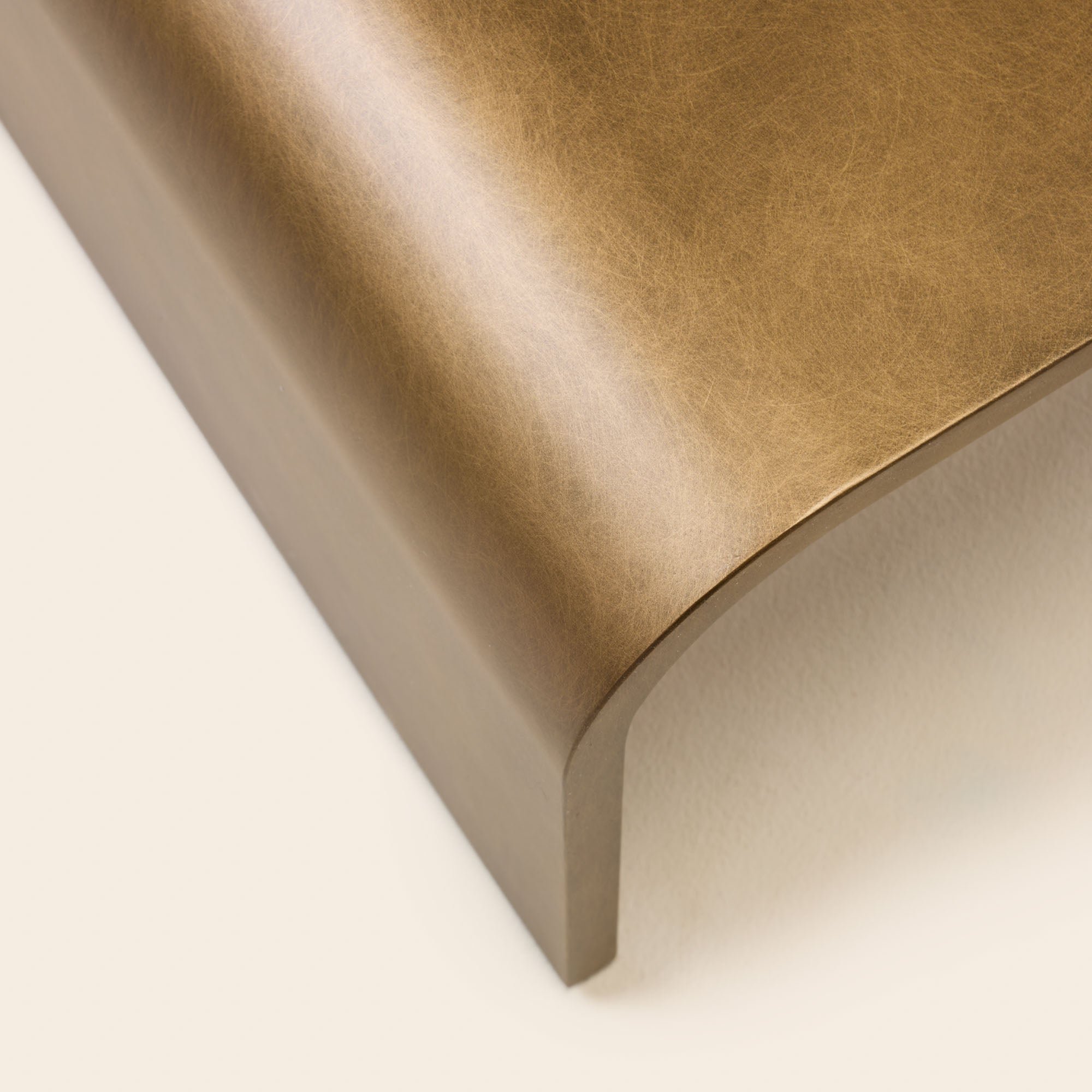 Table basse TALIKA laiton