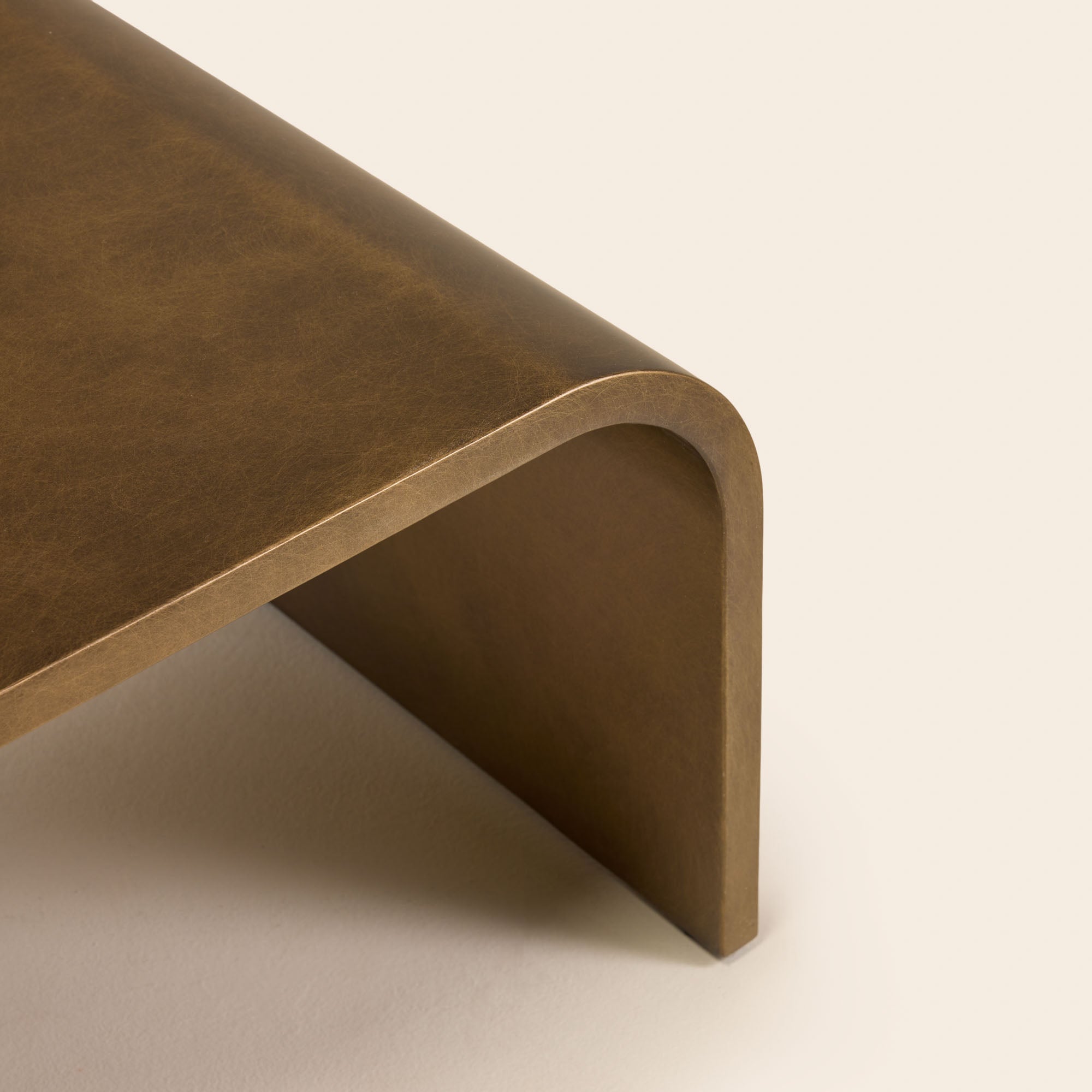 Table basse TALIKA laiton