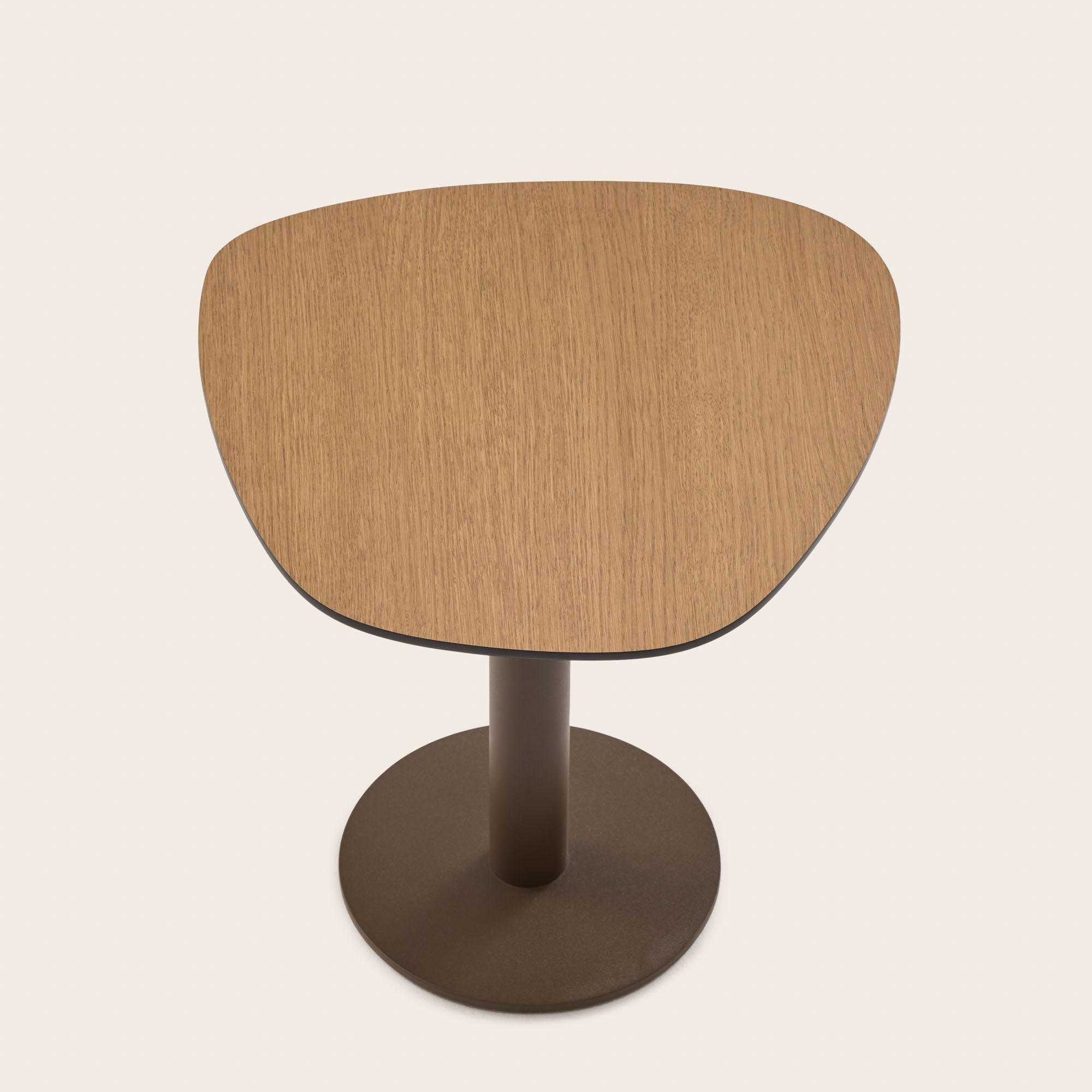 Table d'appoint ISMERIA chêne et bronze