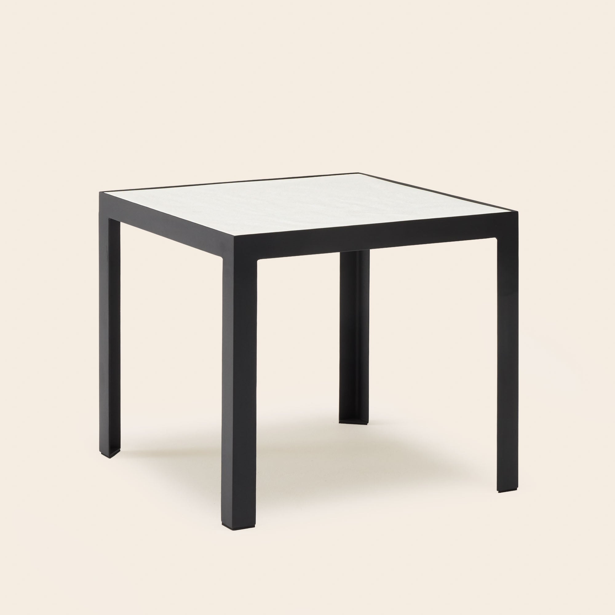 Table d'appoint ORELIA blanc minéral et métal noir