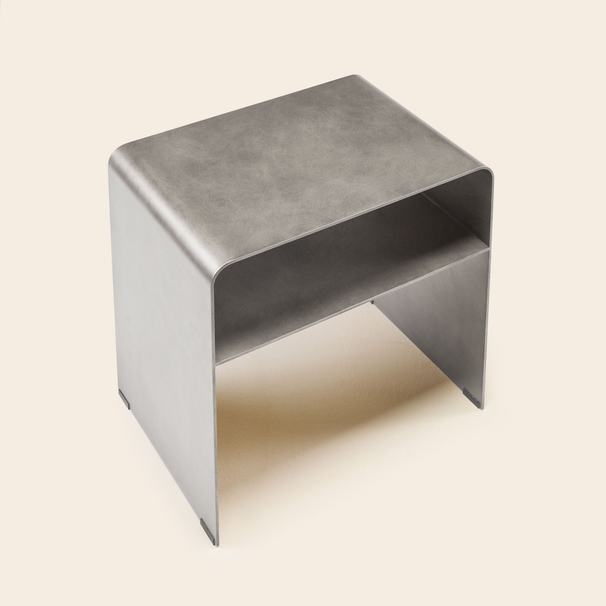 Table de chevet TALIKA canon de fusil