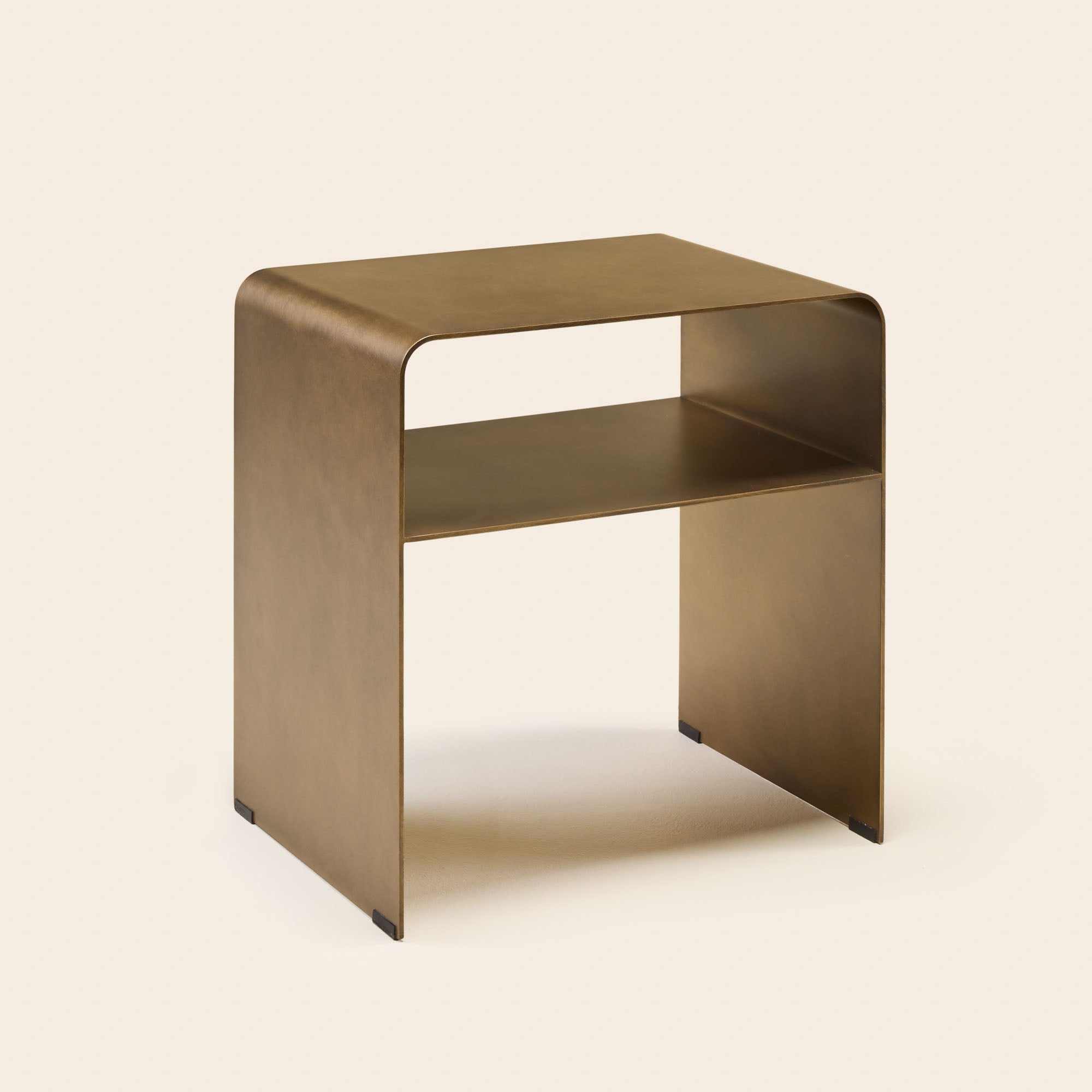 Comodino TALIKA in ottone