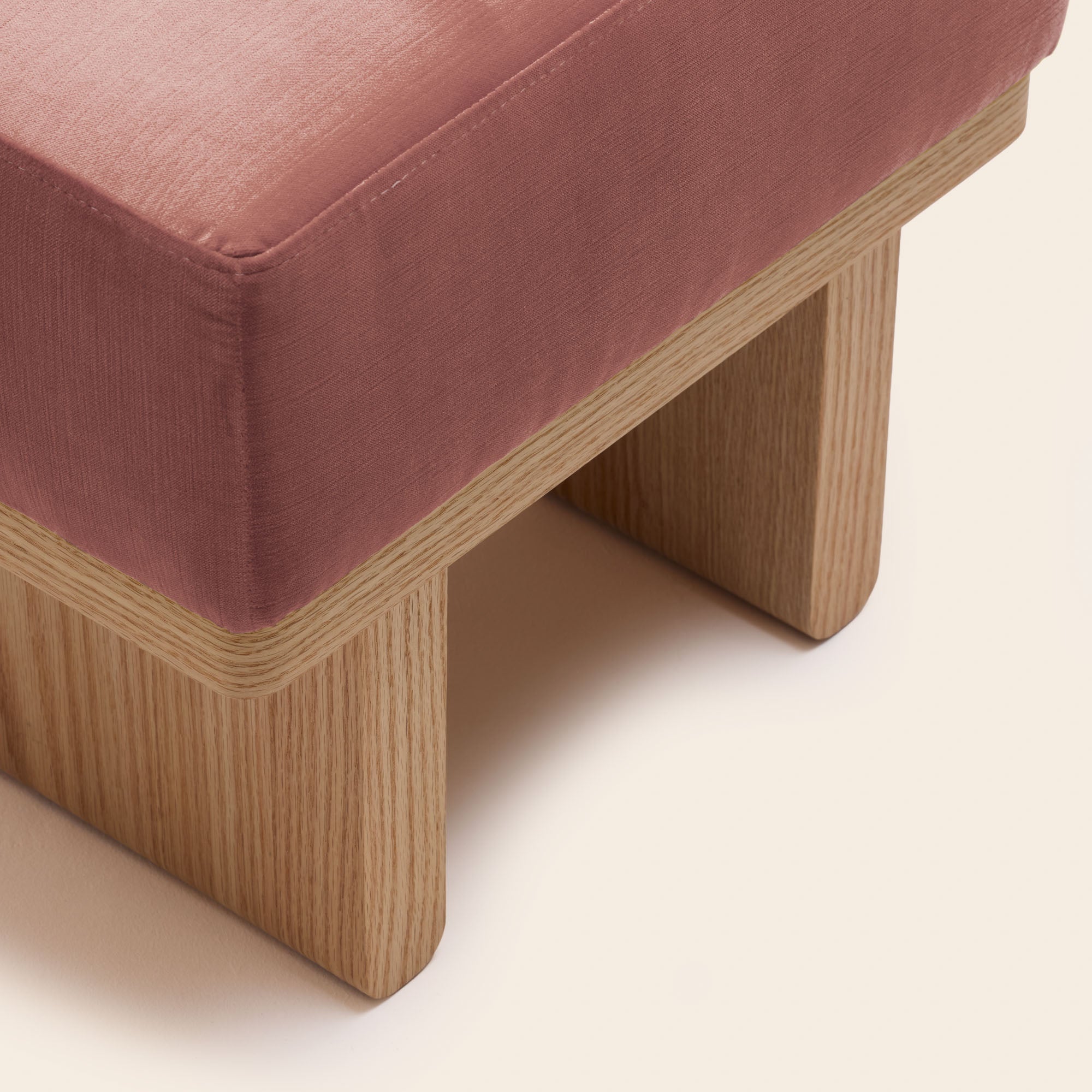 Tabouret ANCA velours pêche rosé