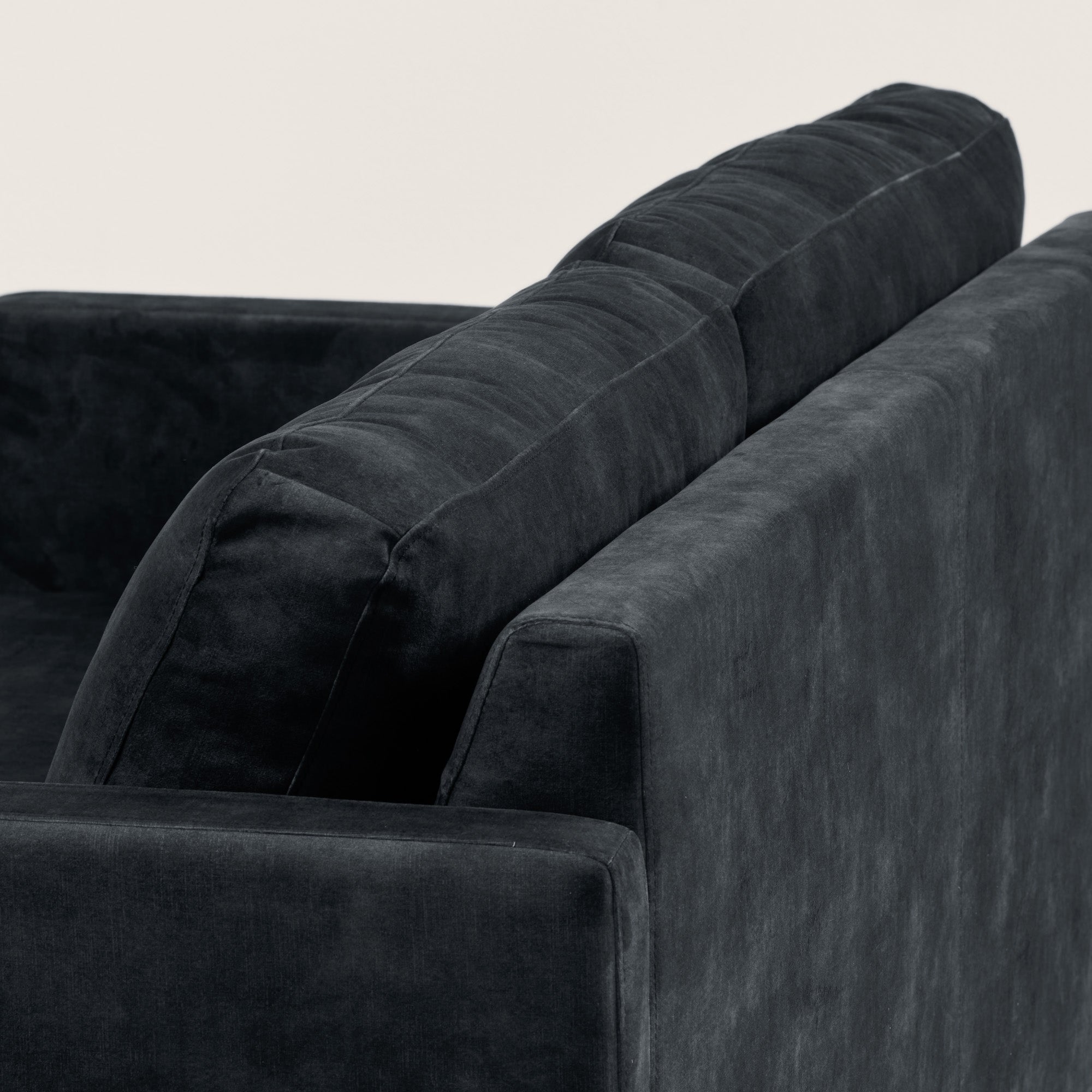 Canapé 2 places CESARE velours vintage graphite