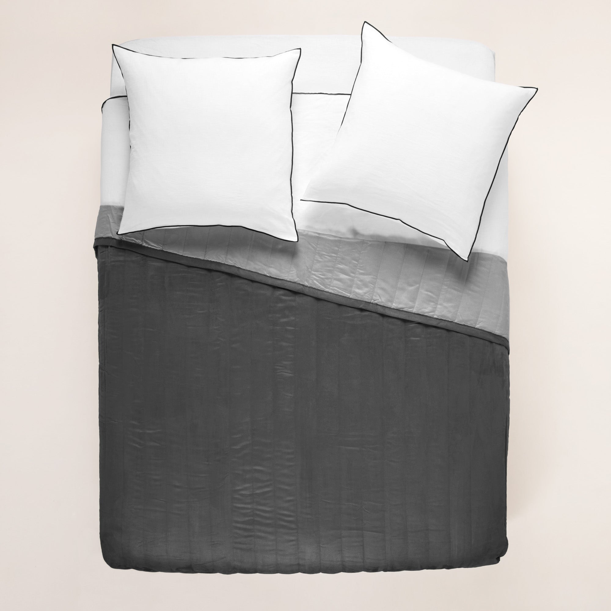 Couvre-lit matelassé MONTANA gris foncé