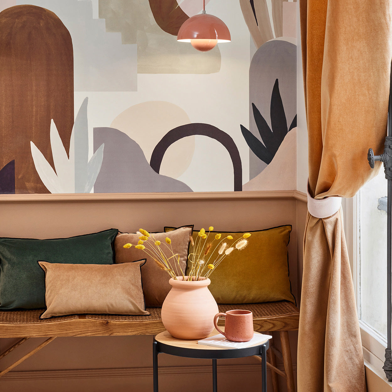 Housse de coussin DARIO camel et bourdon noir