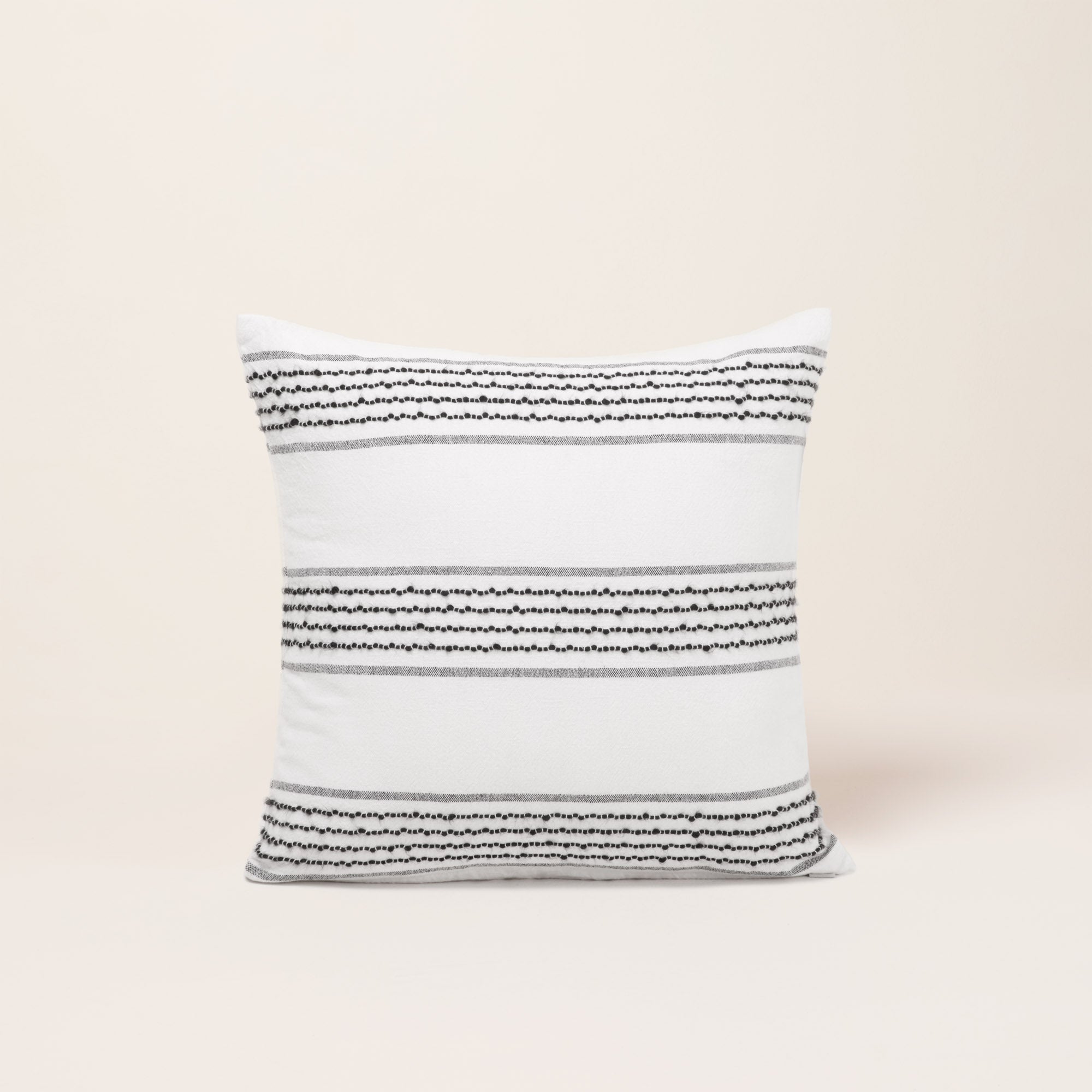 Housse de coussin MALAY blanc et noir